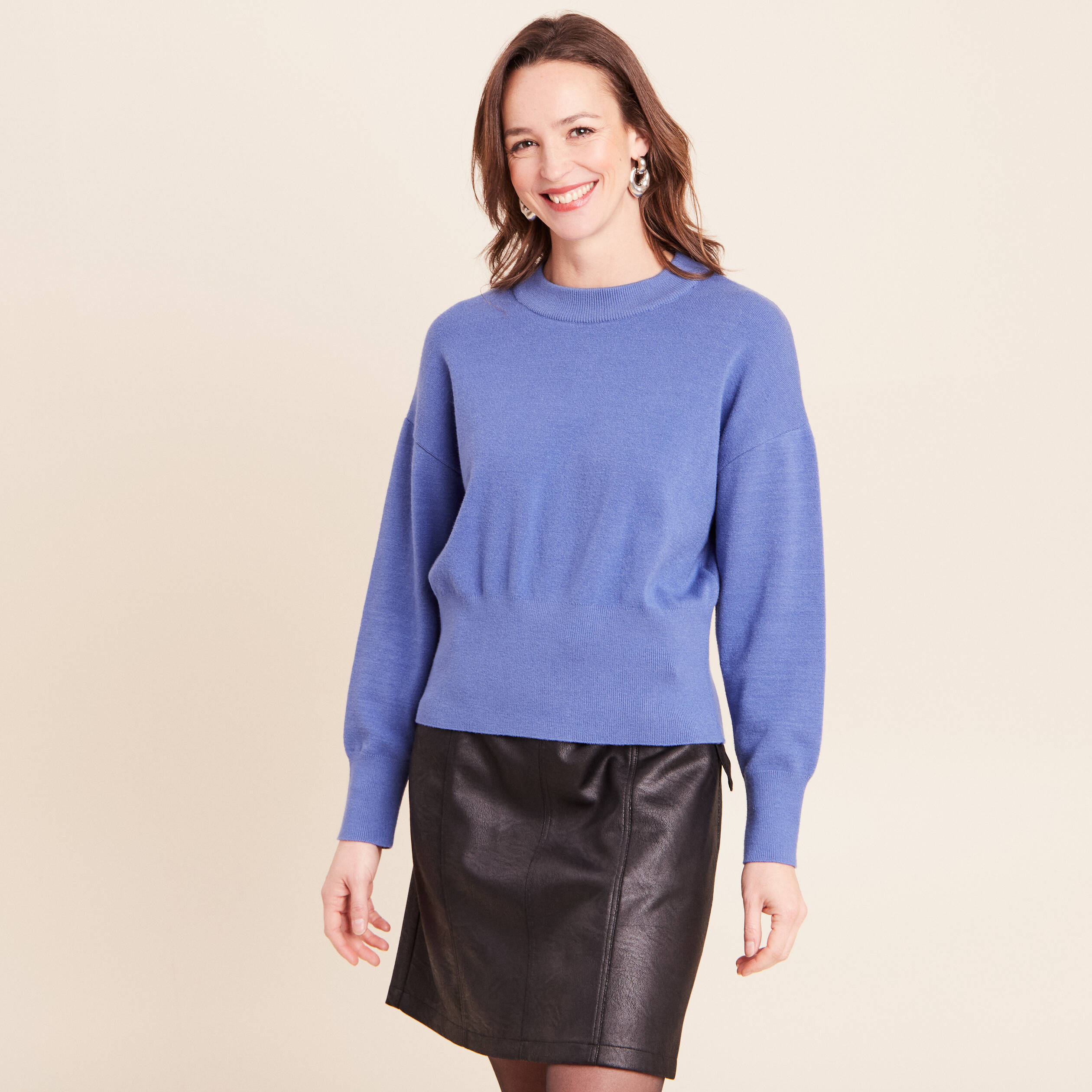 Pull droit col rond manches longues bleu femme