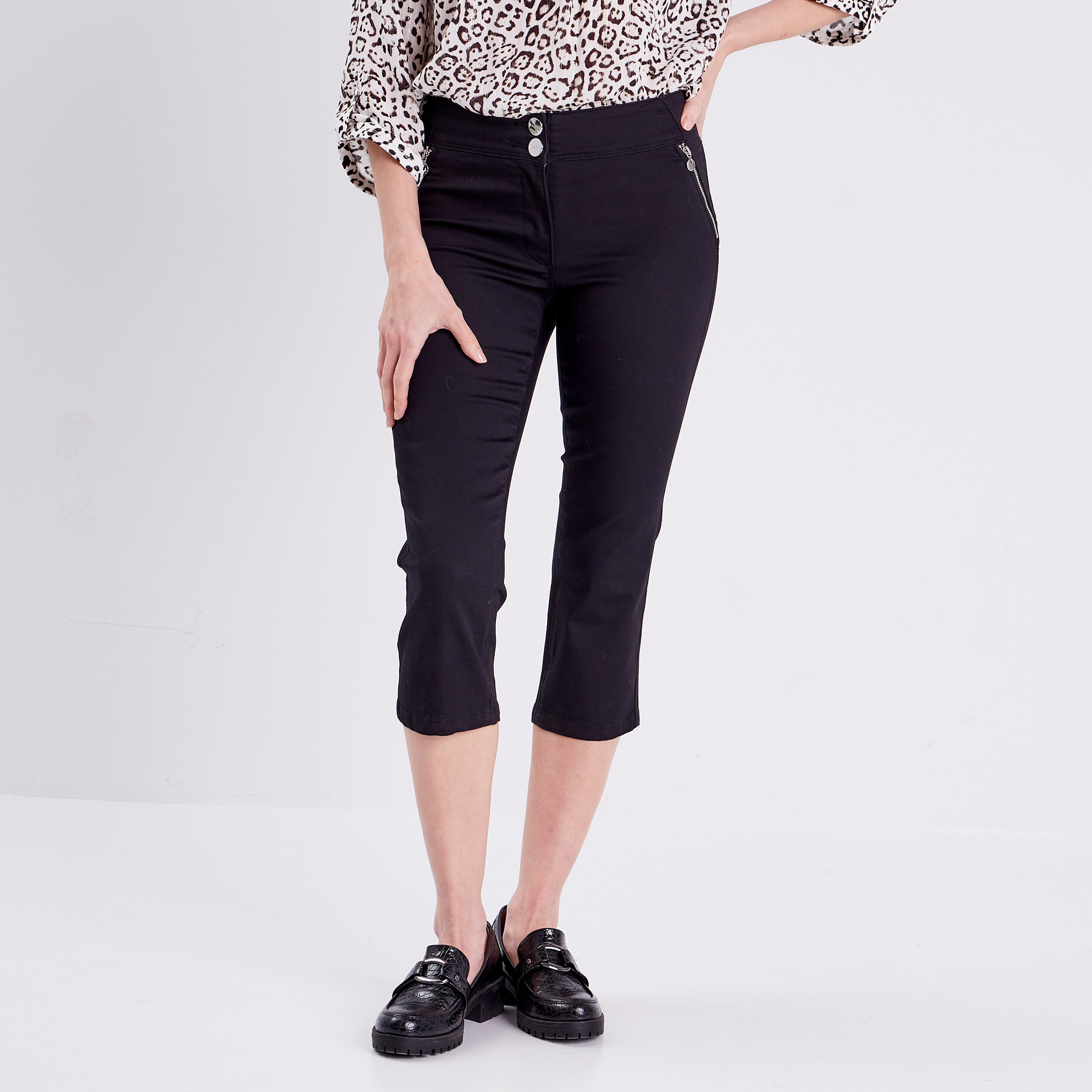 pantacourt ajuste noir femme Pantacourt ajusté noir femme