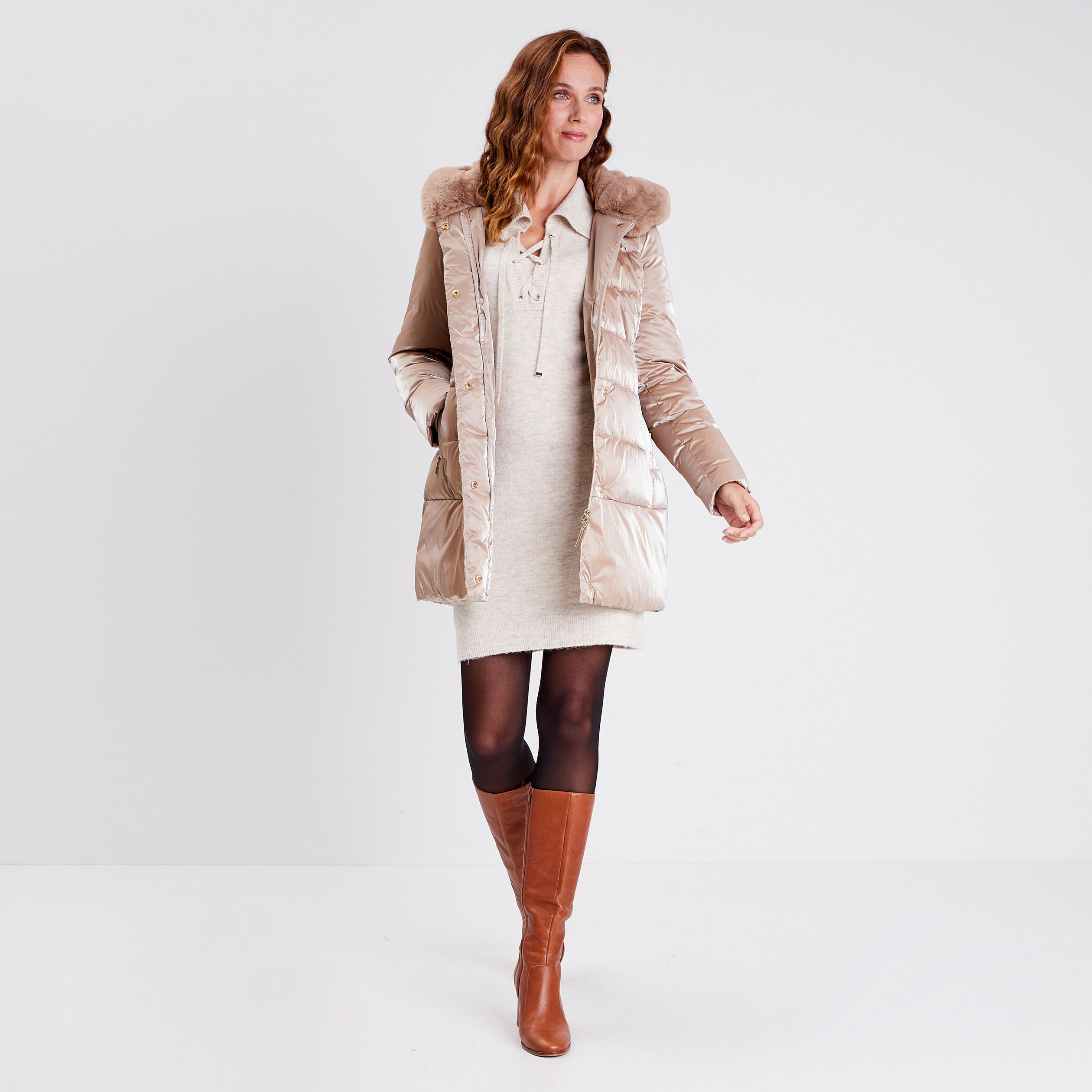 Robe pull droite avec laçage creme femme