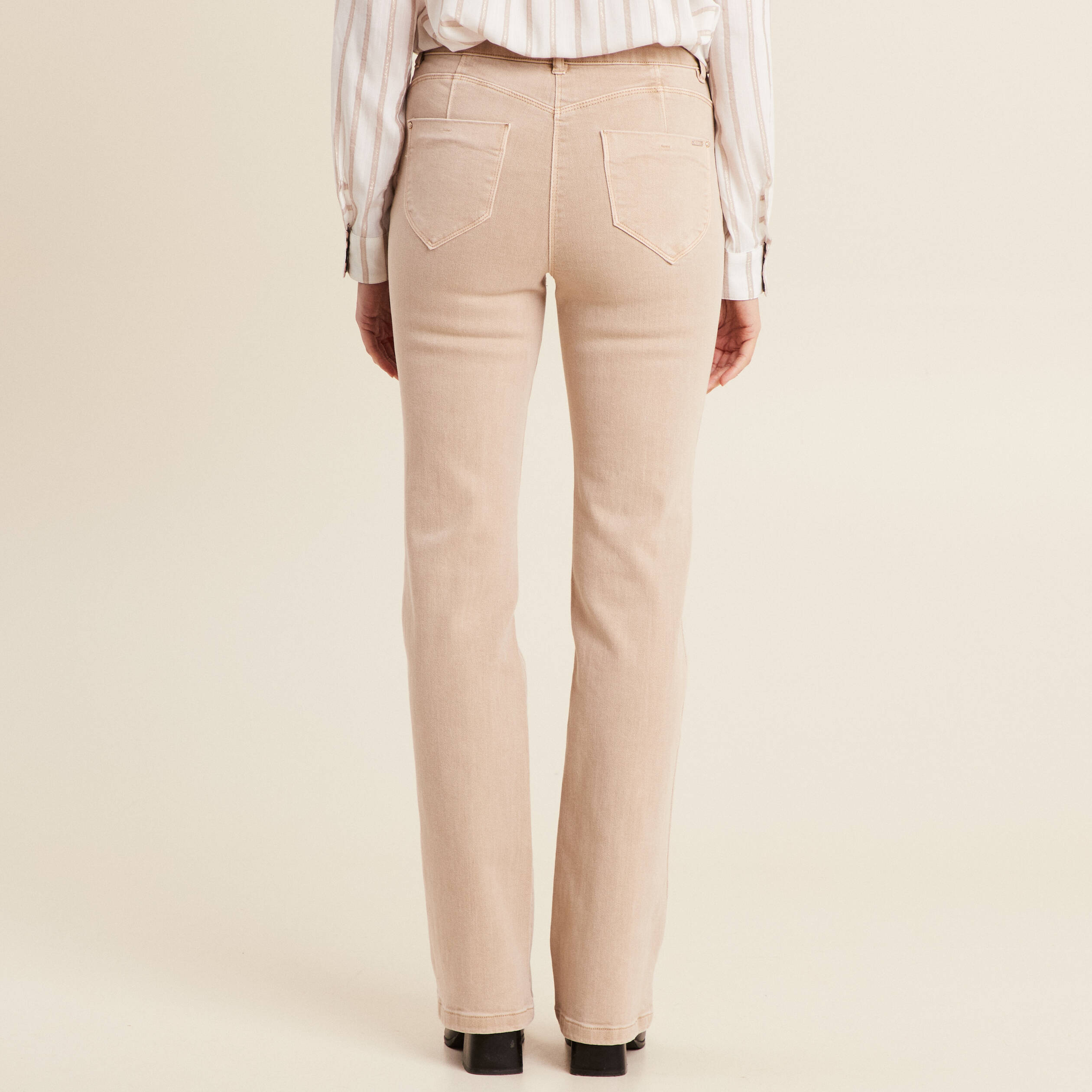 jean bootcut taille haute denim beige femme Jean bootcut taille haute denim beige femme