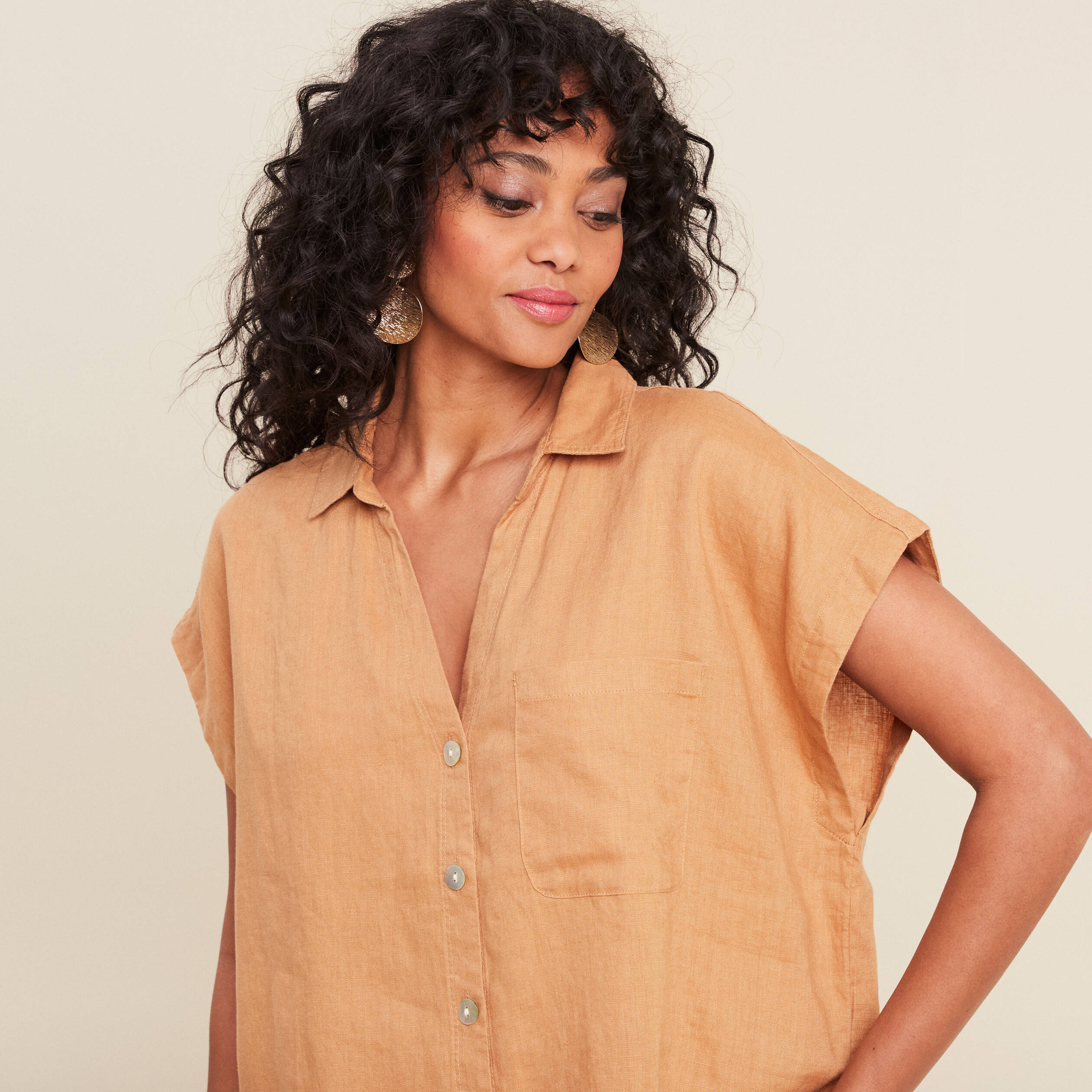 chemise sans manches beige femme Chemise sans manches beige femme
