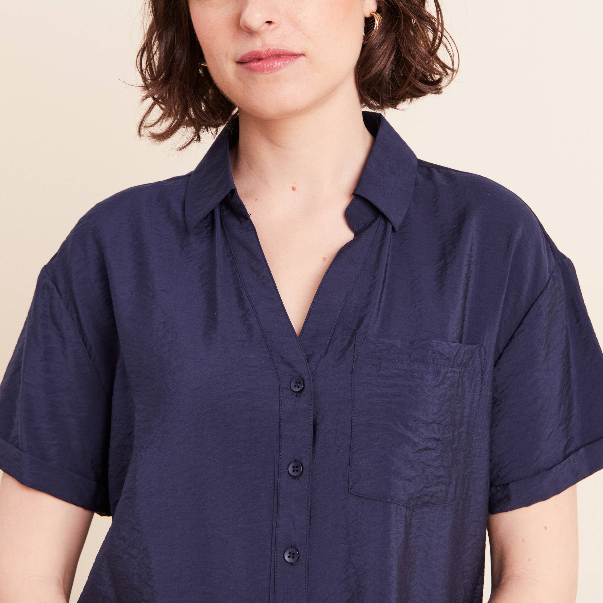 Chemise ample courte &agrave; manches courtes bleu marine femme