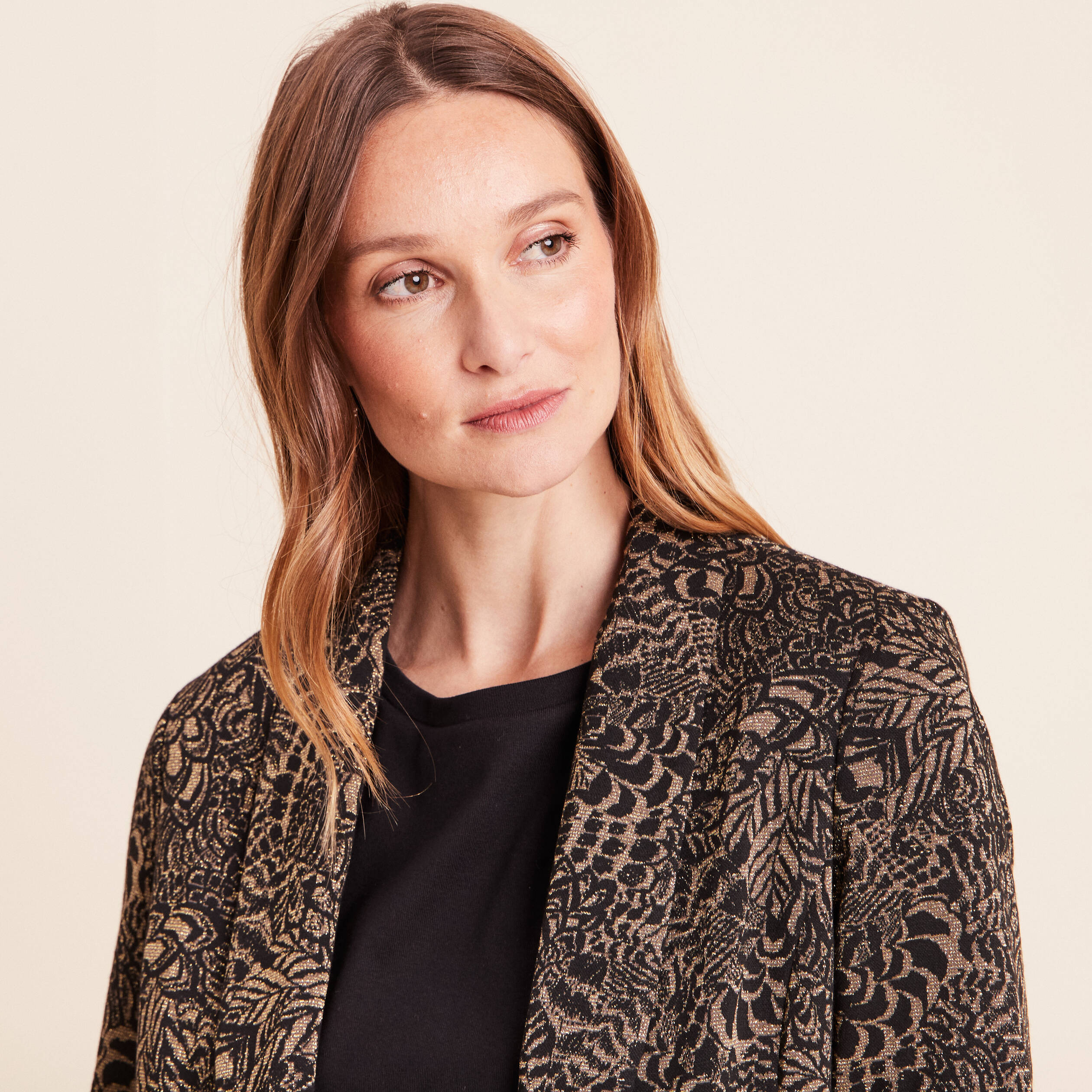 Veste cintr&eacute;e manches 3/4 col ch&acirc;le vert kaki femme