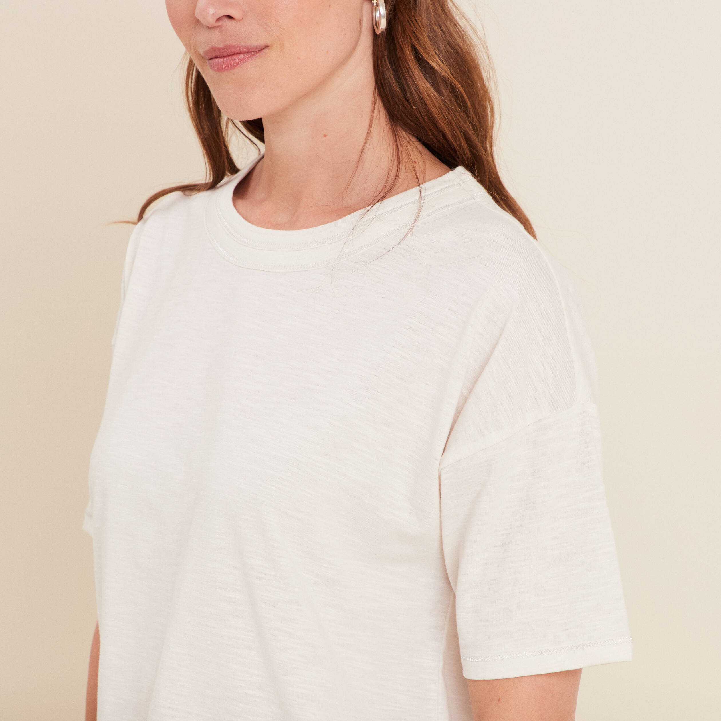 t shirt manches courtes ecru femme T-shirt manches courtes ecru femme