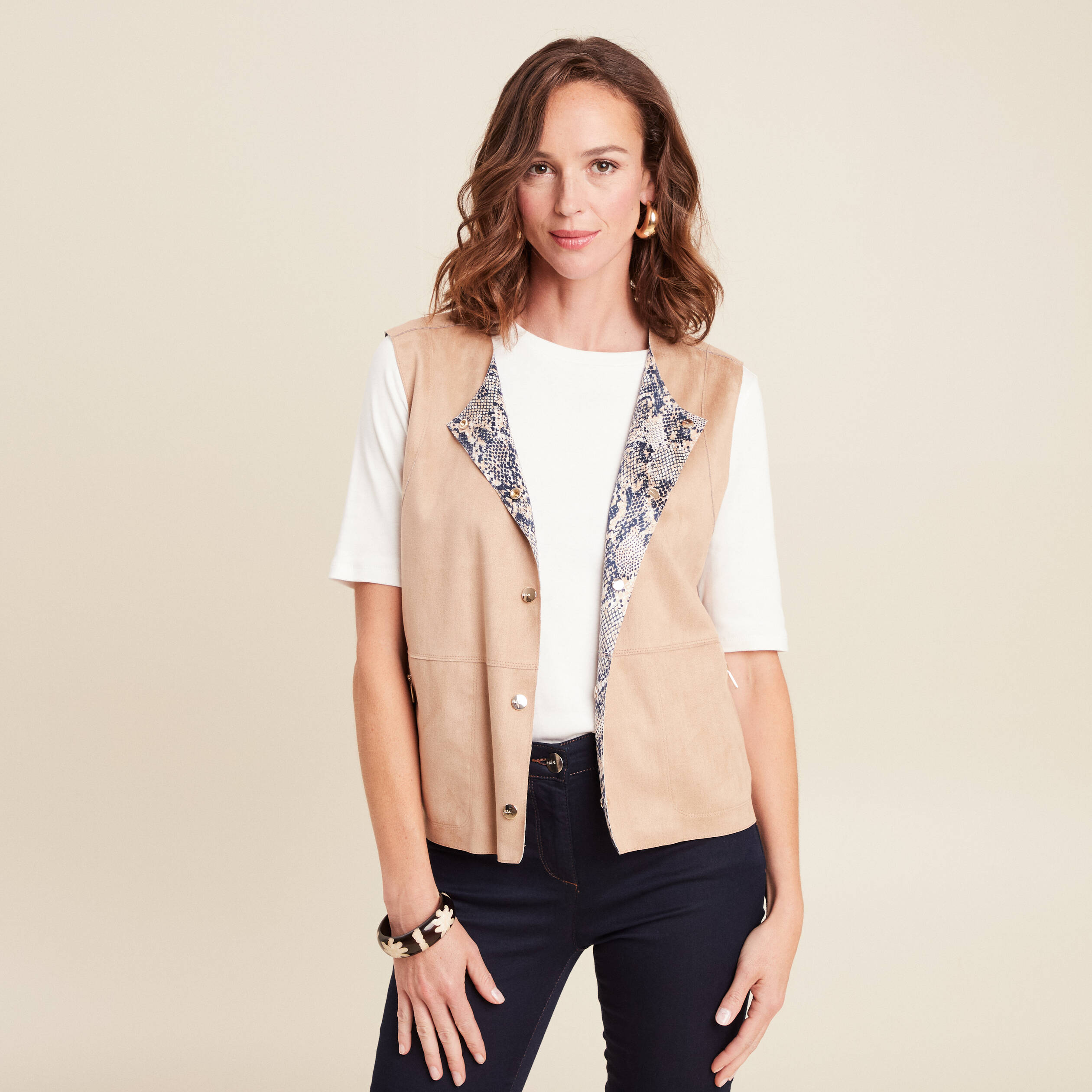 Veste r&eacute;versible cintr&eacute;e sans manches beige femme