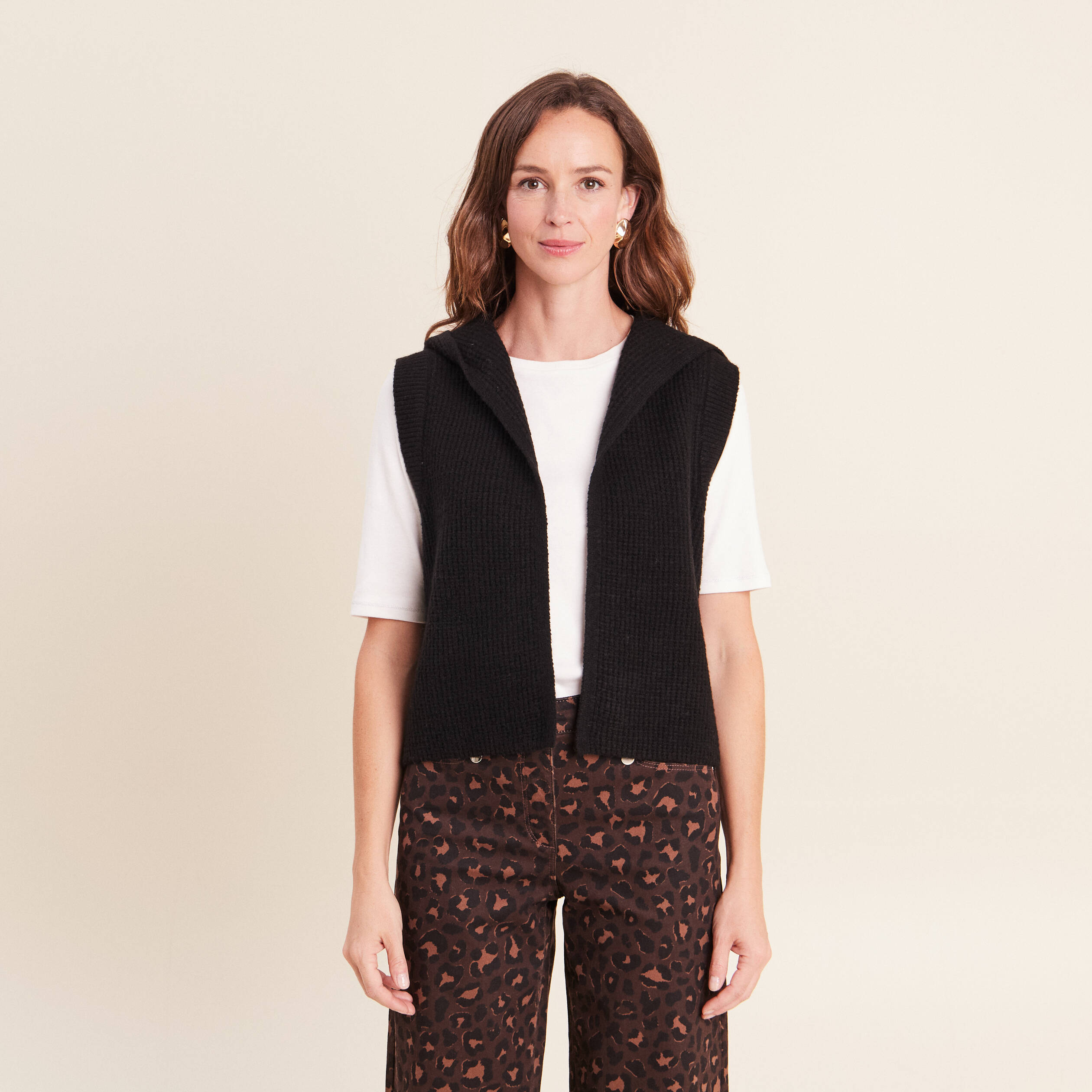 Veste sans manches &agrave; capuche noir femme