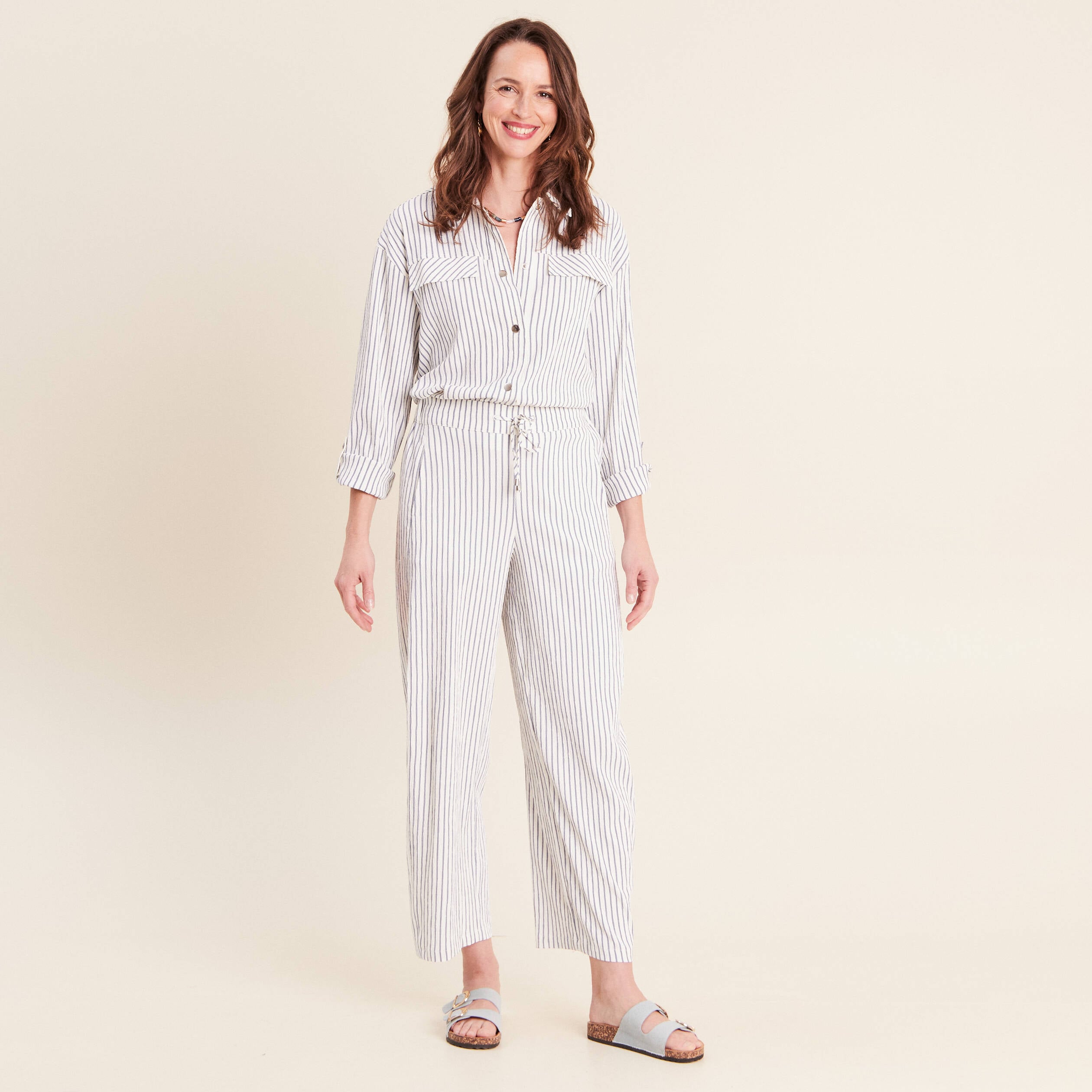 Pantalon fluide coupe barrel bleu femme