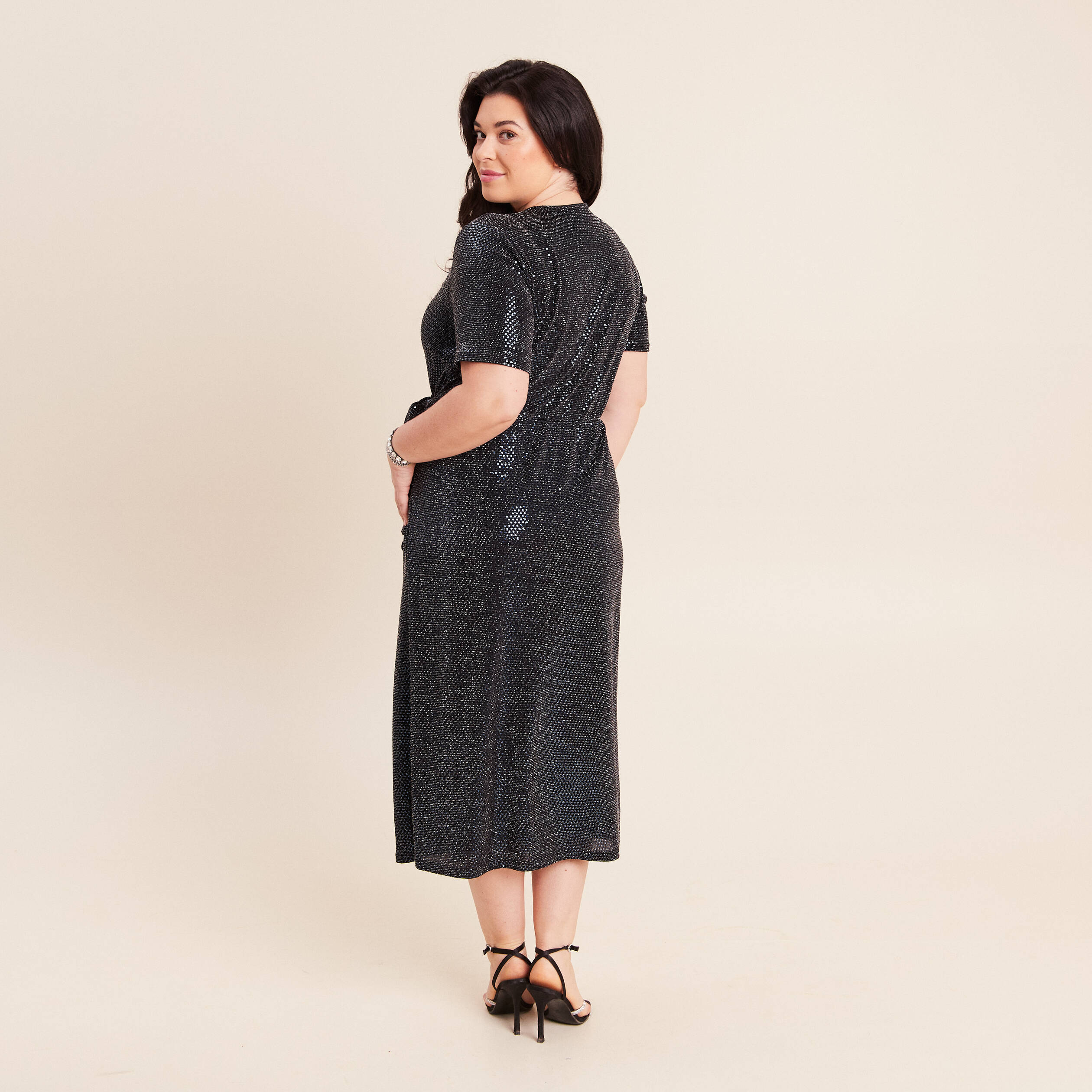 Robe évasée Sans Manches Diane Von Furstenberg – Rayée Métallisée, Taille S, Occasion Très Bon état