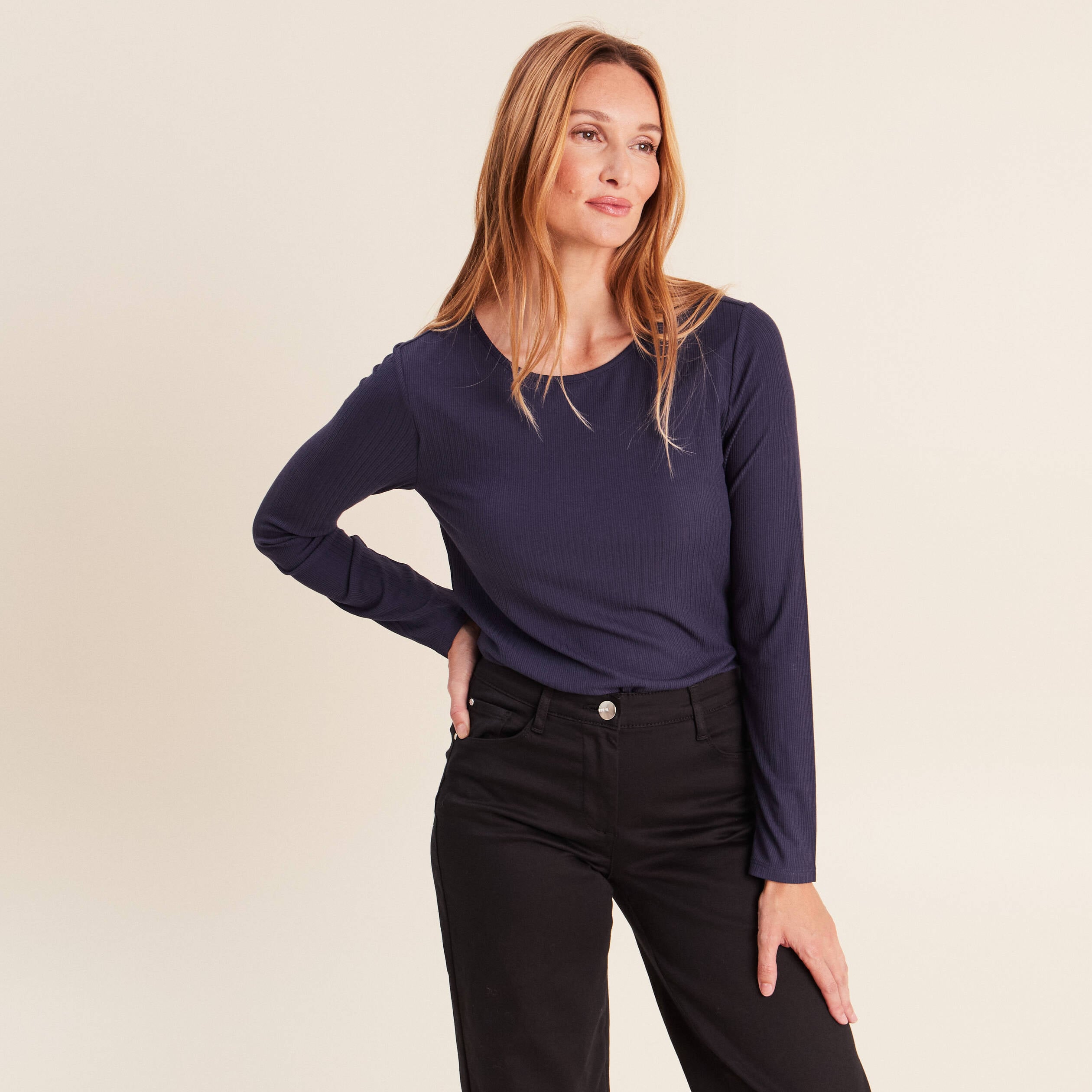 T-shirt thermique ajust&eacute; manches longues bleu marine femme