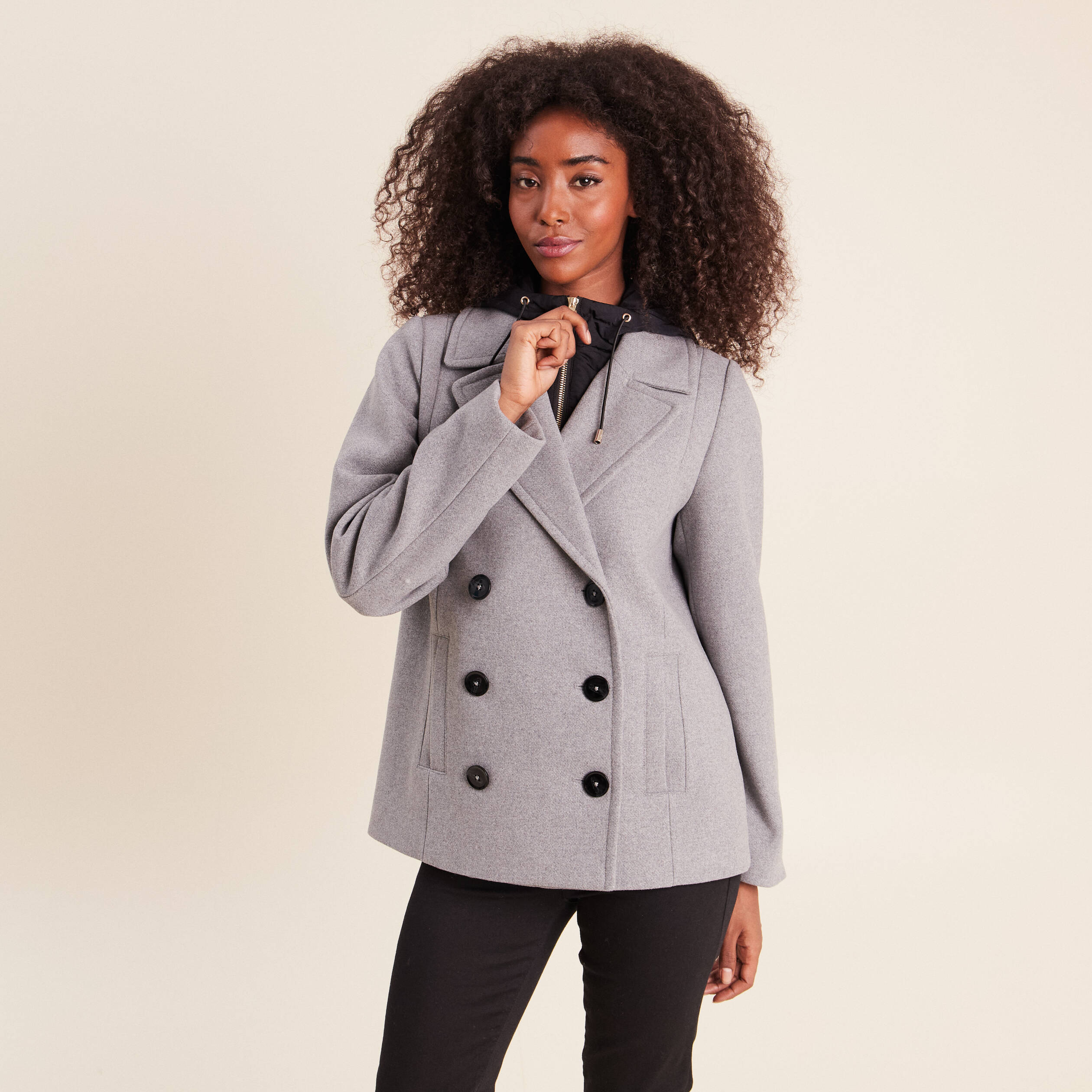 Caban doubl&eacute; avec capuche gris clair femme