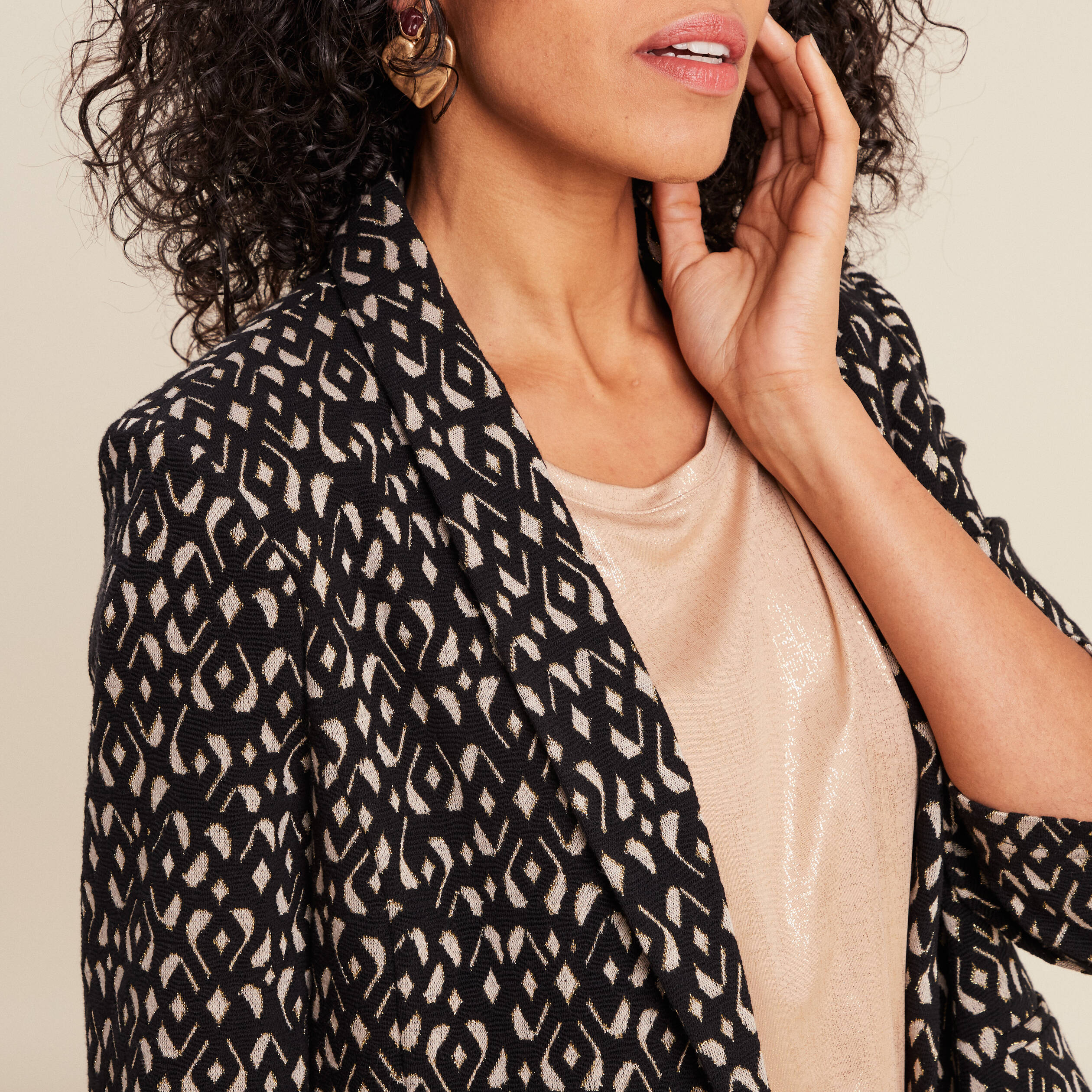 veste tailleur cintree noir femme Veste tailleur cintrée noir femme