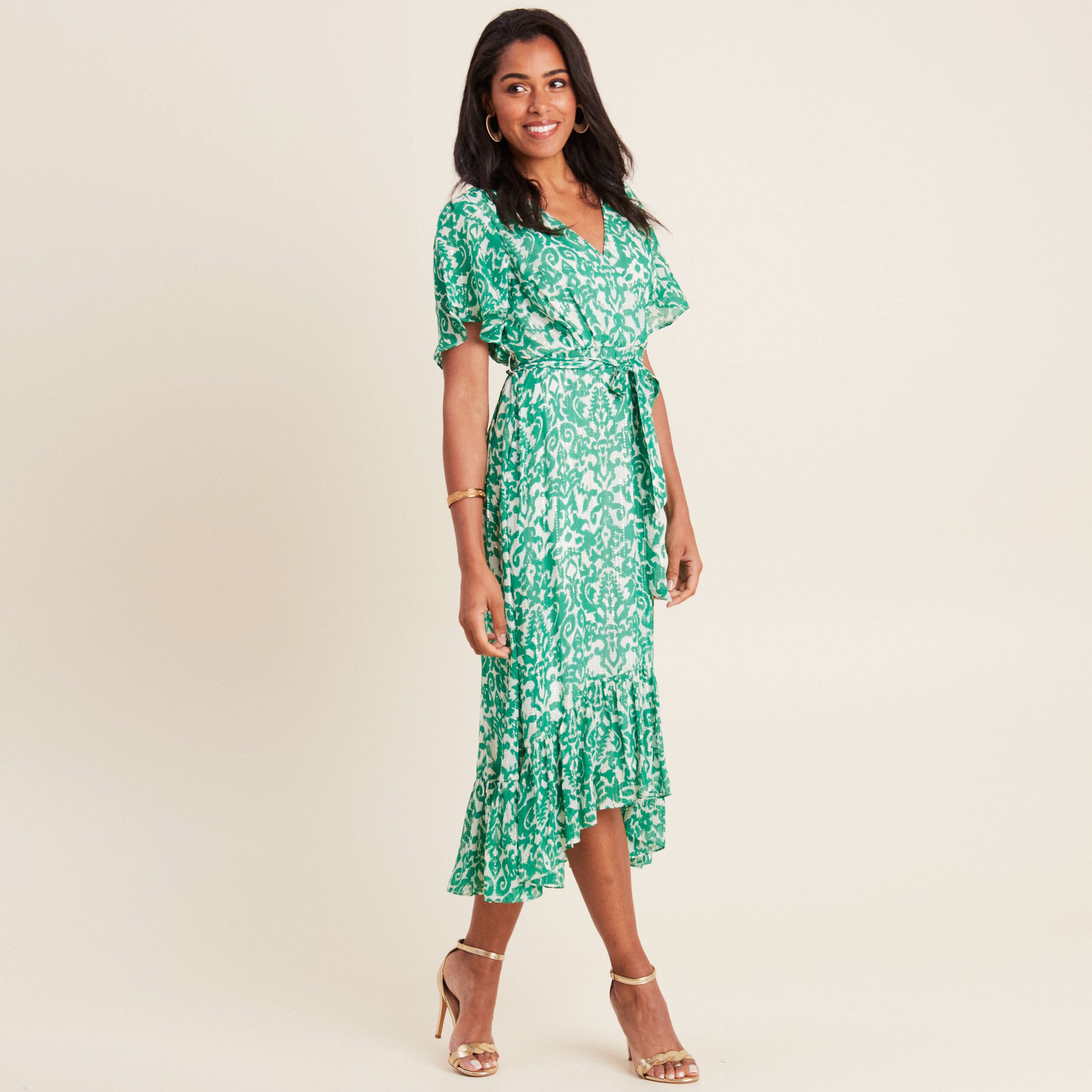 robe longue evasee fluide vert femme Robe longue évasée fluide vert femme