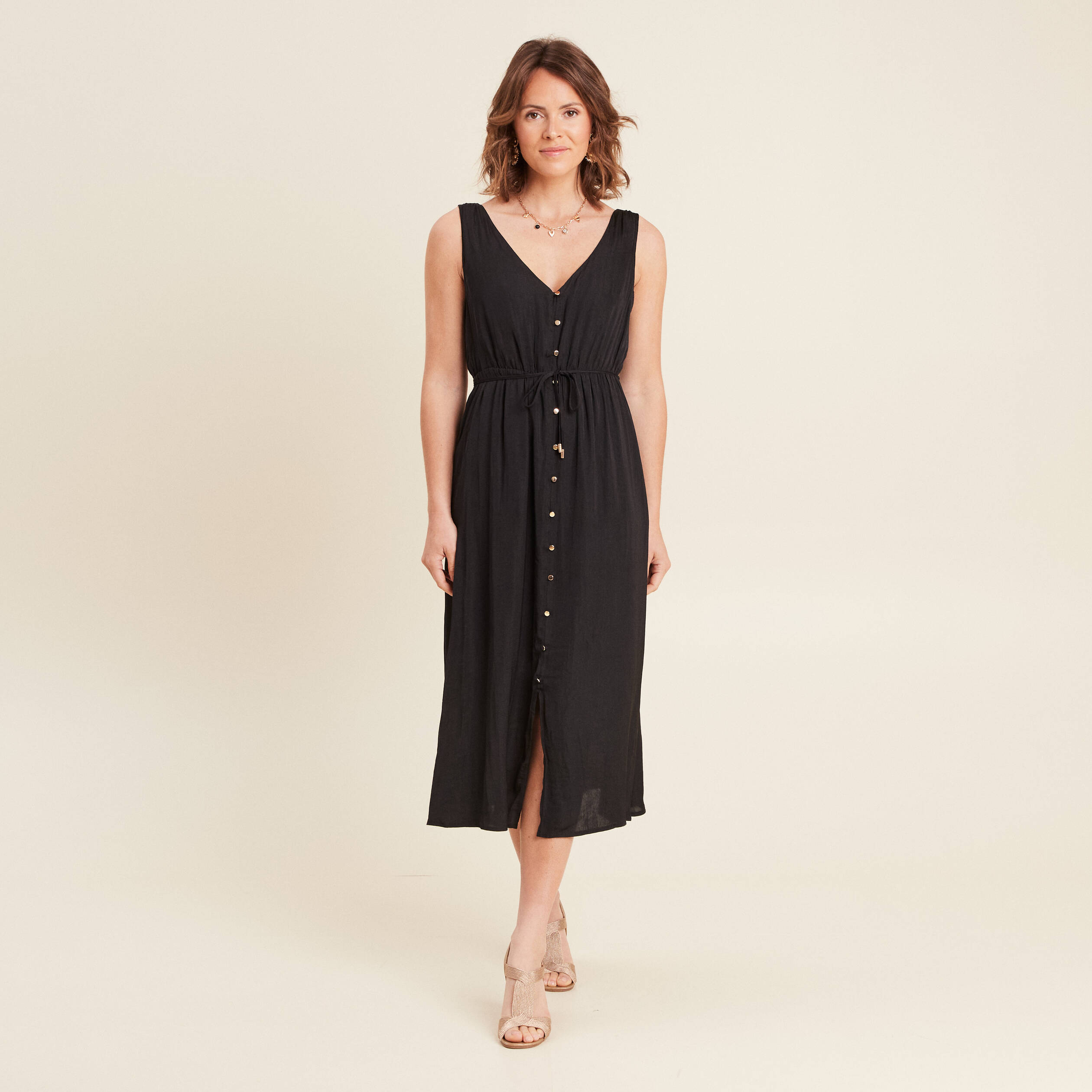 robe midi evasee satin noir femme Robe midi évasée satin noir femme
