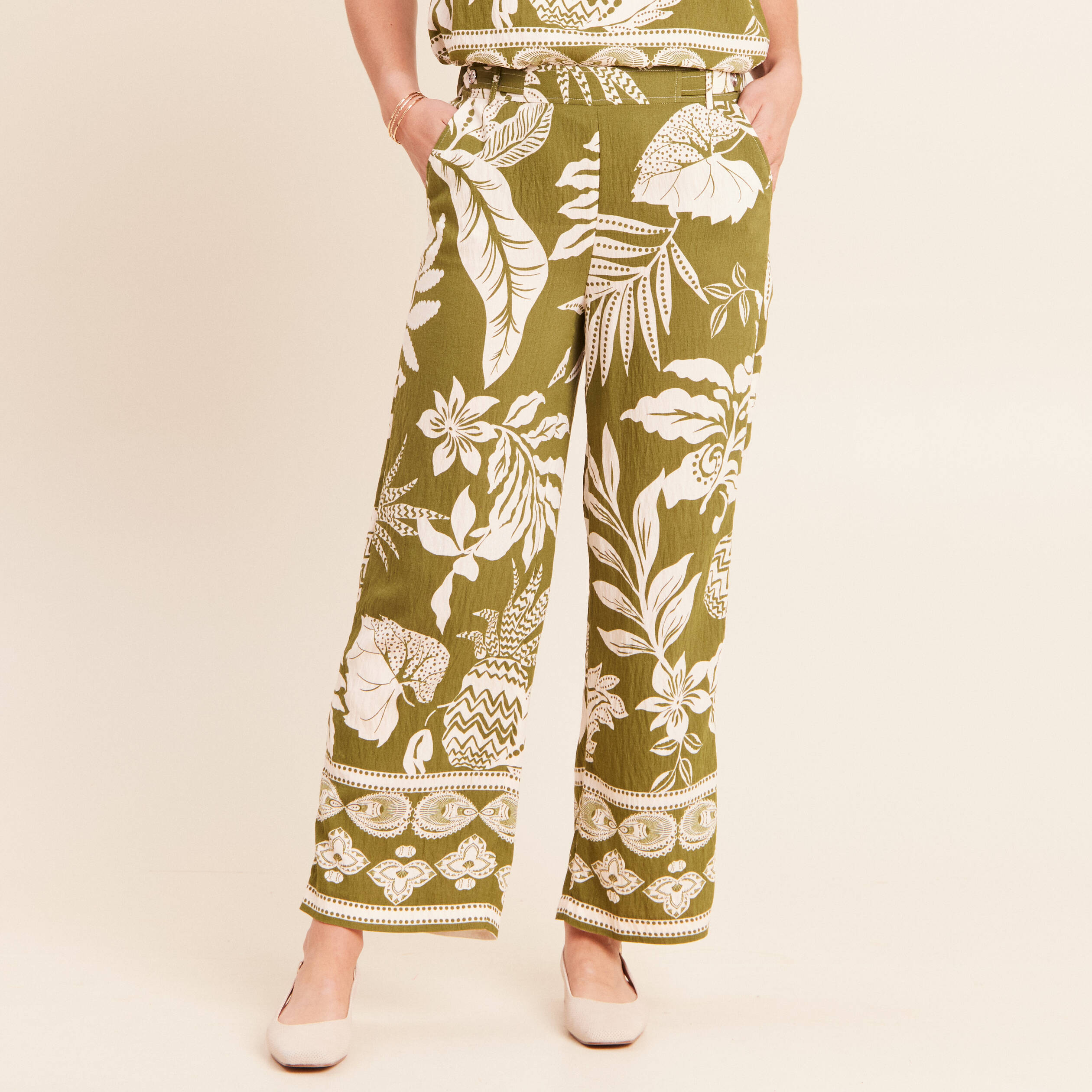 Pantalon large 7/8&egrave;me taille haute vert kaki femme