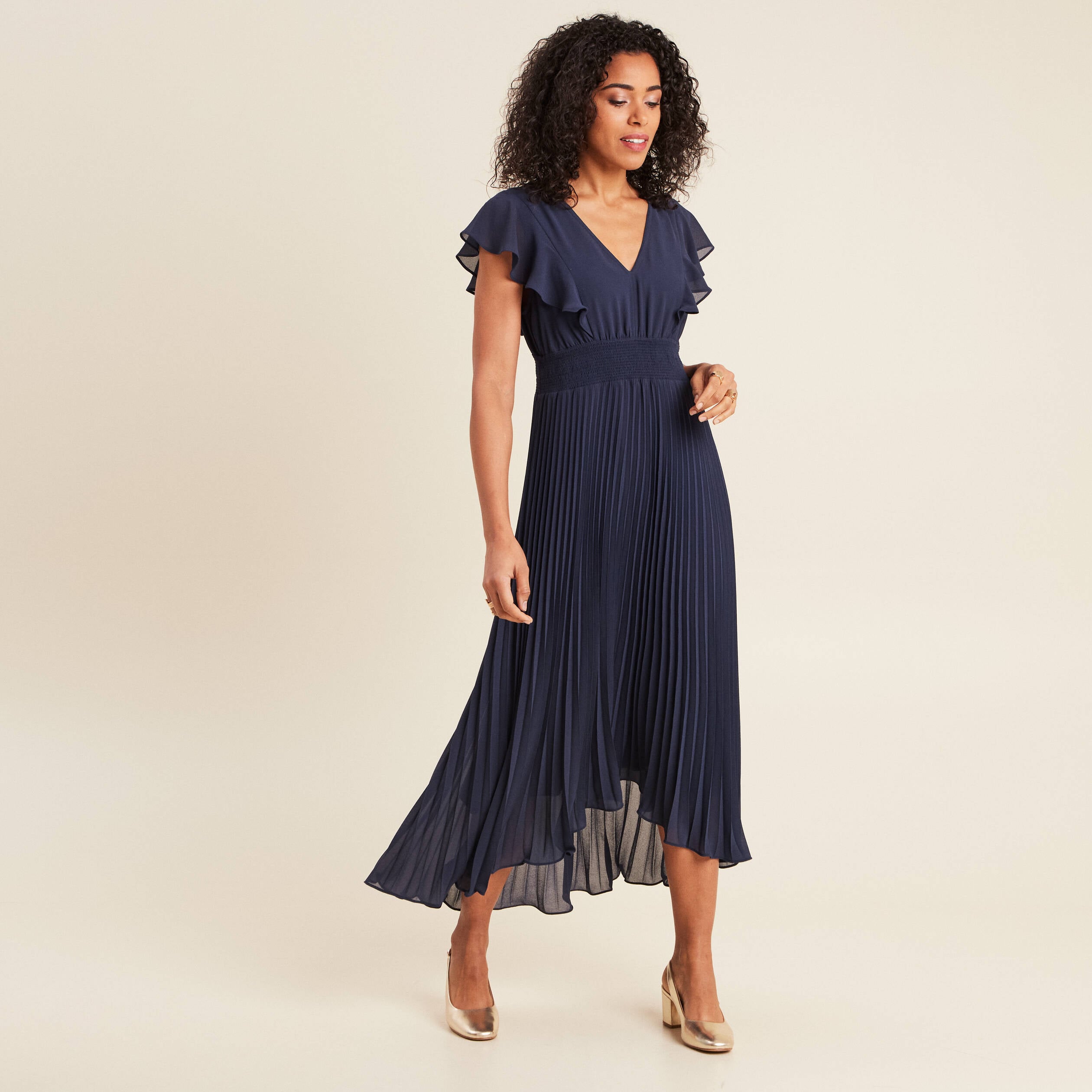 Robe longue &eacute;vas&eacute;e &agrave; volants bleu marine femme