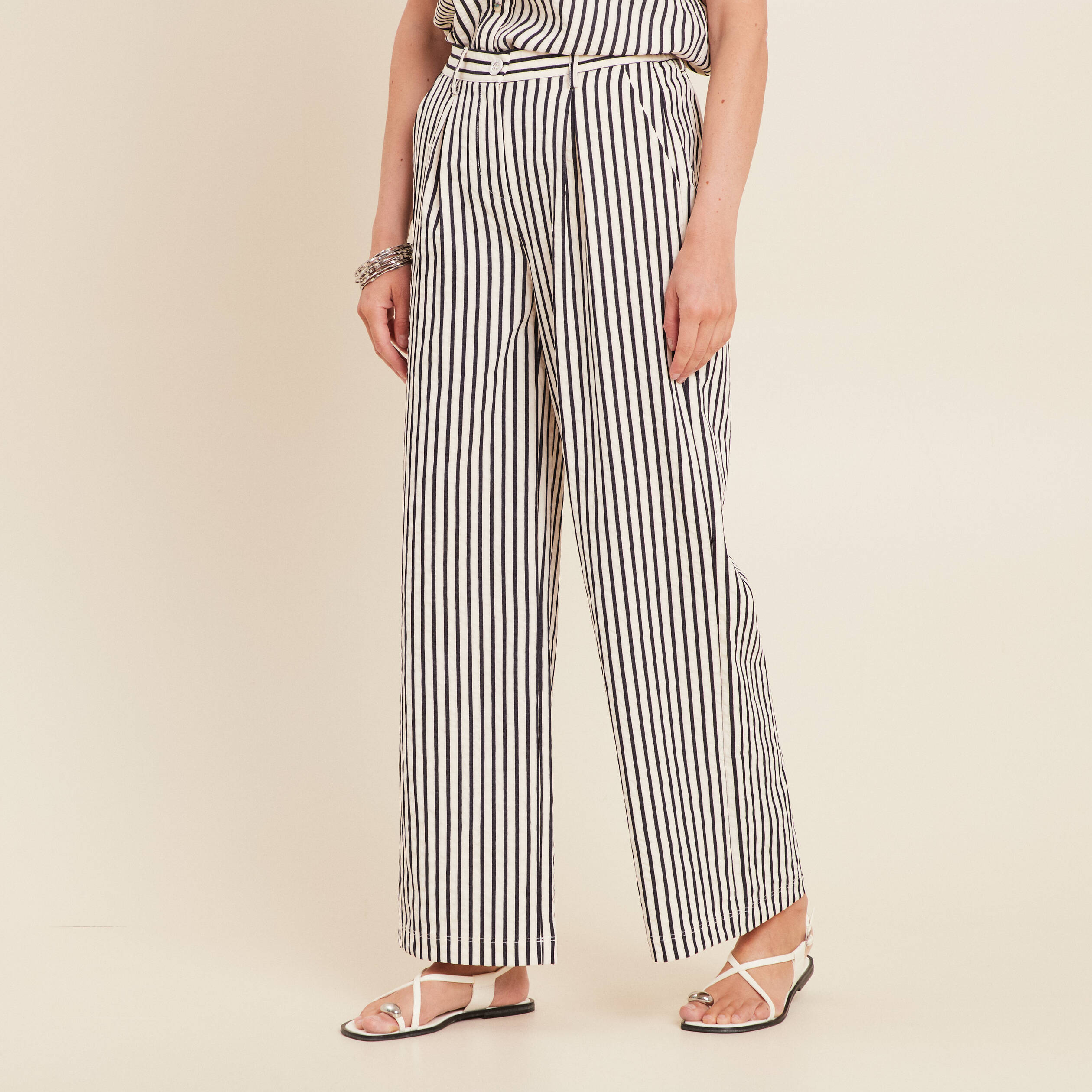 pantalon large taille haute bleu fonce femme Pantalon large taille haute bleu foncé femme