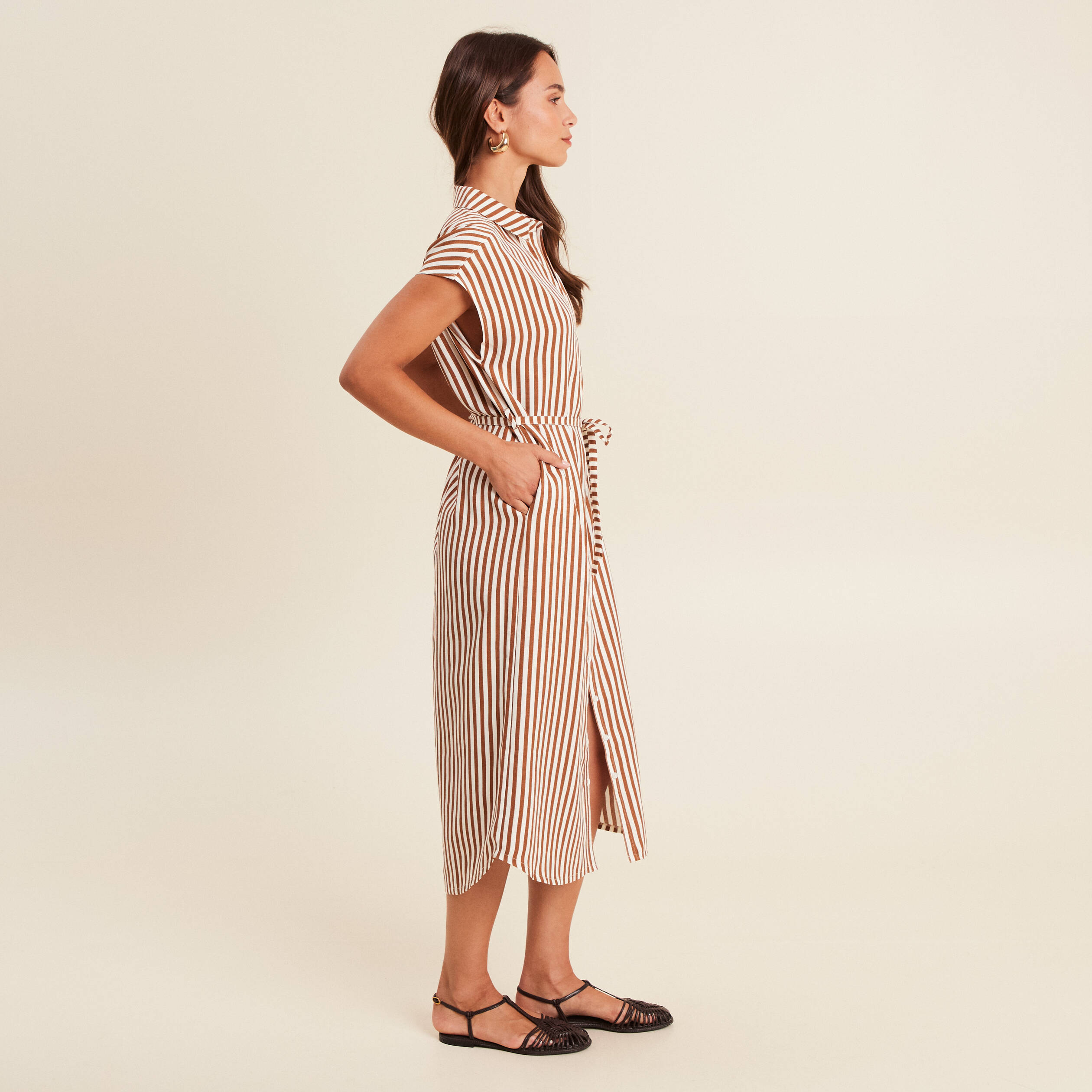 robe droite fluide col chemise blanc femme Robe droite fluide col chemise blanc femme