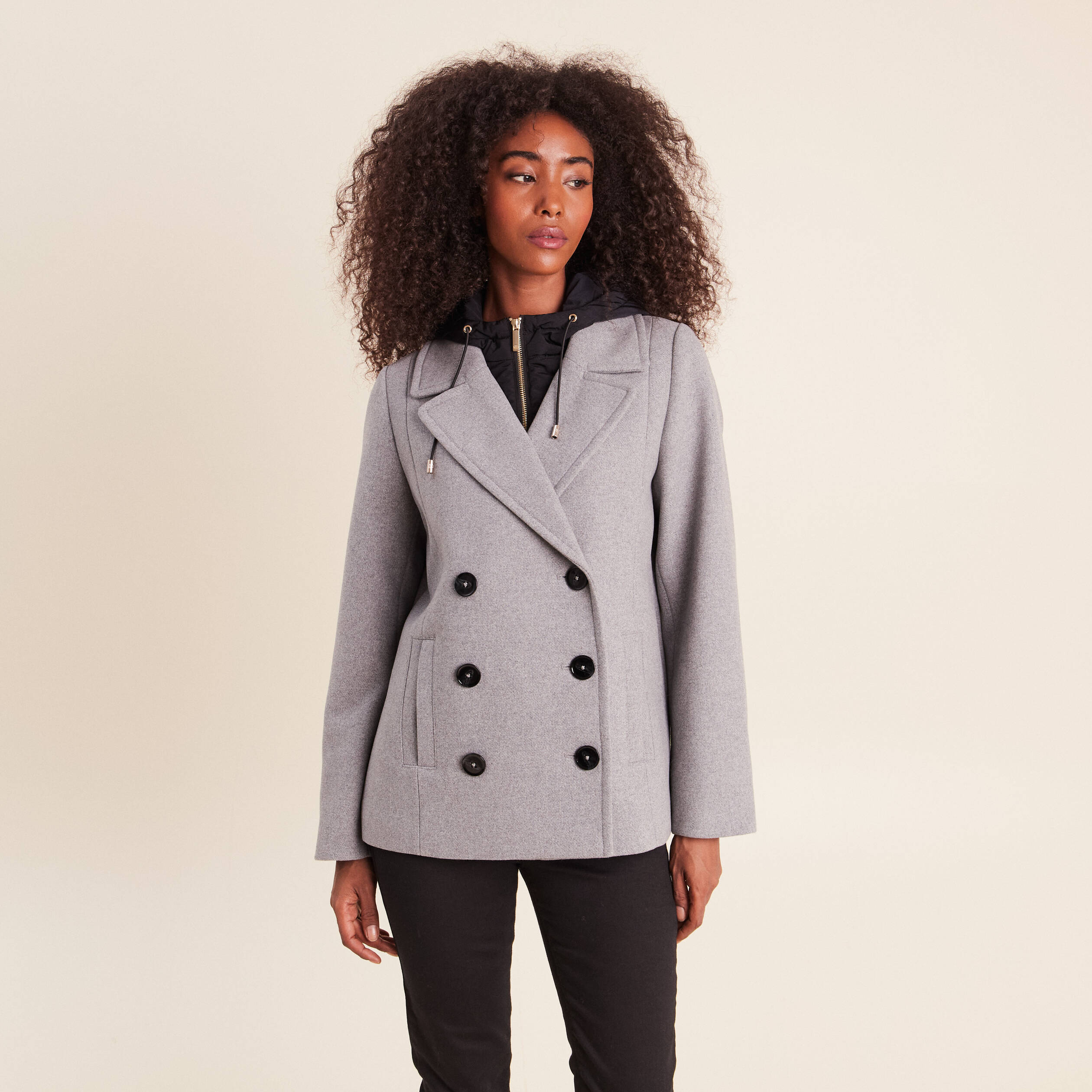 Caban doubl&eacute; avec capuche gris clair femme