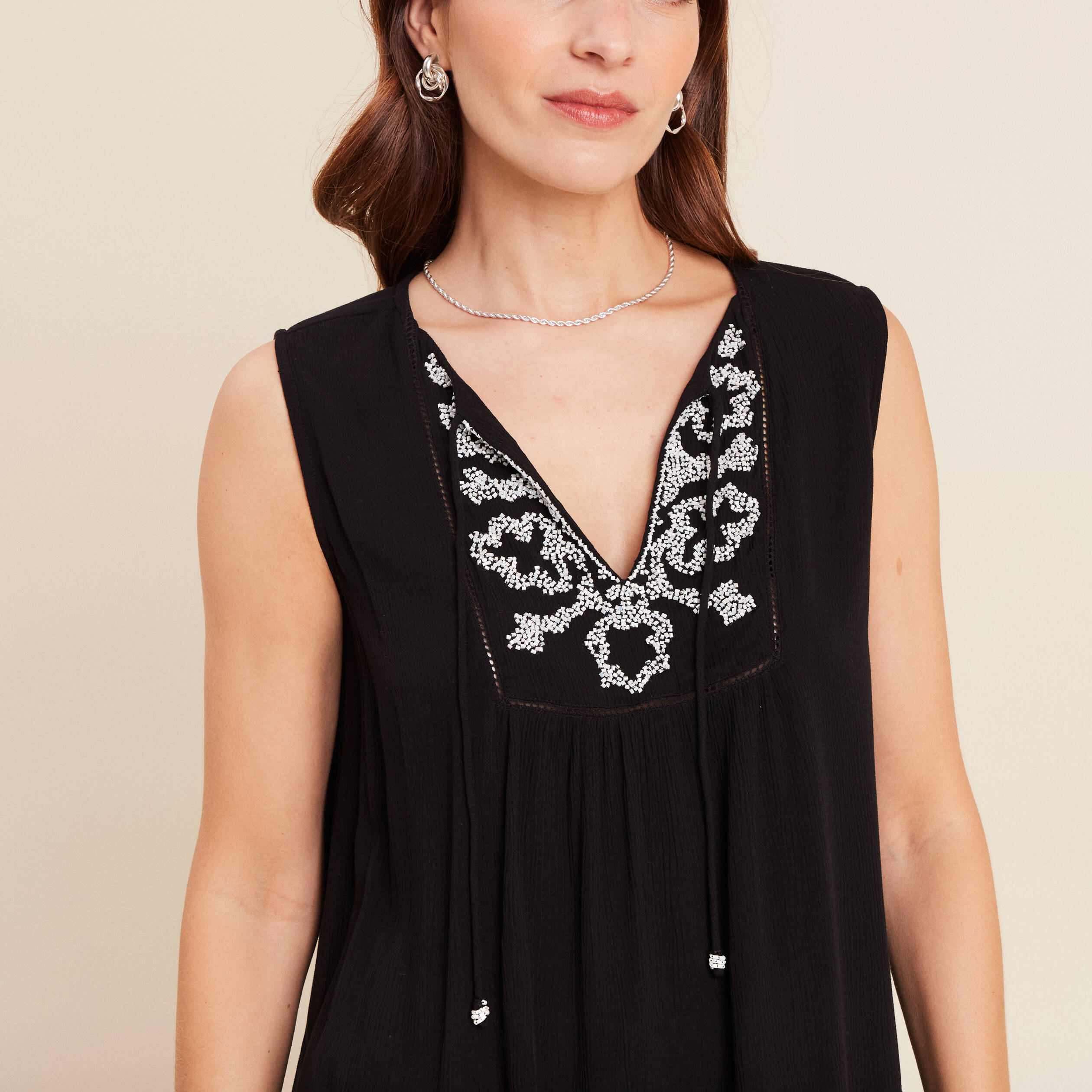 blouse ample sans manches col rond noir femme Blouse ample sans manches col rond noir femme