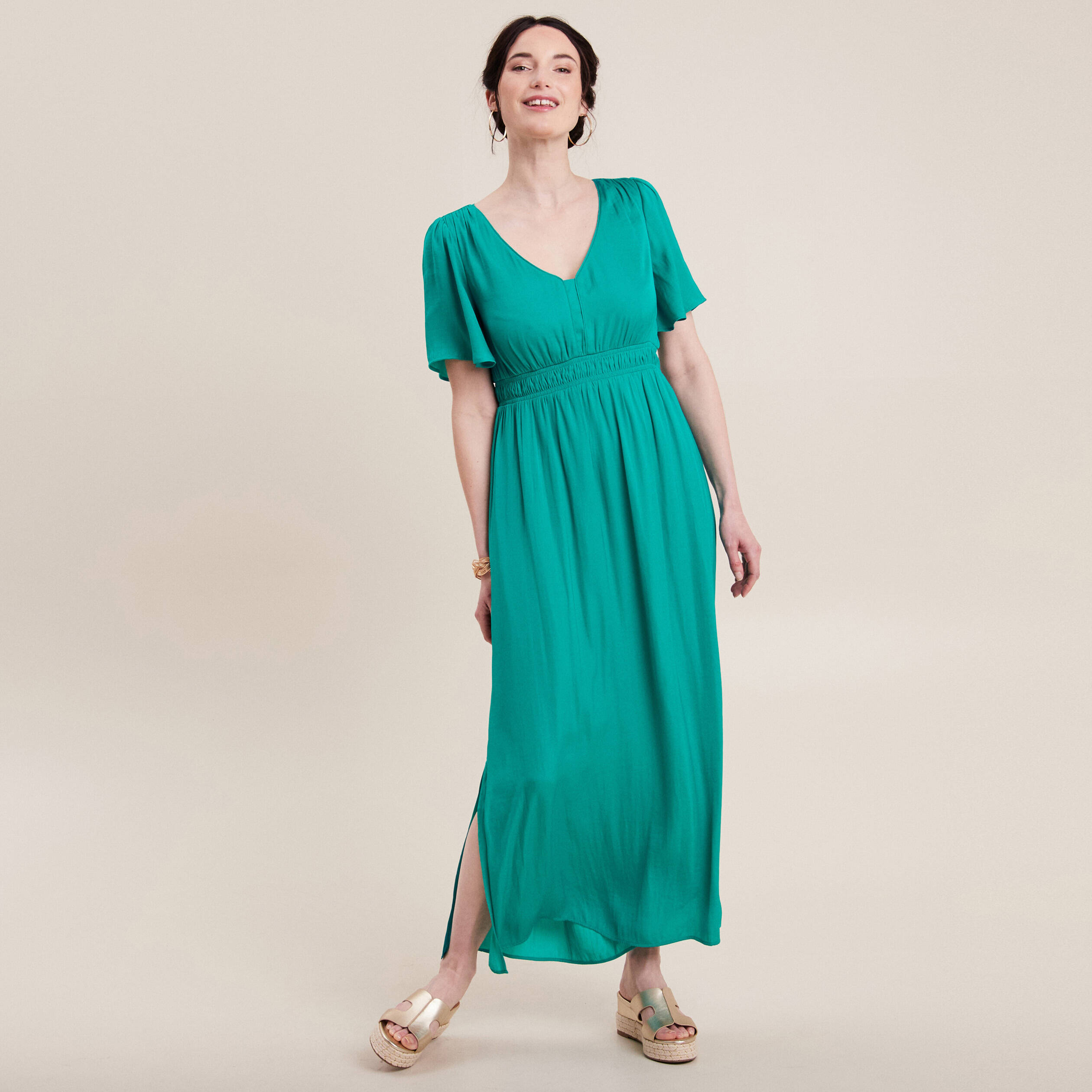 Robe longue &eacute;vas&eacute;e satin bleu turquoise femme