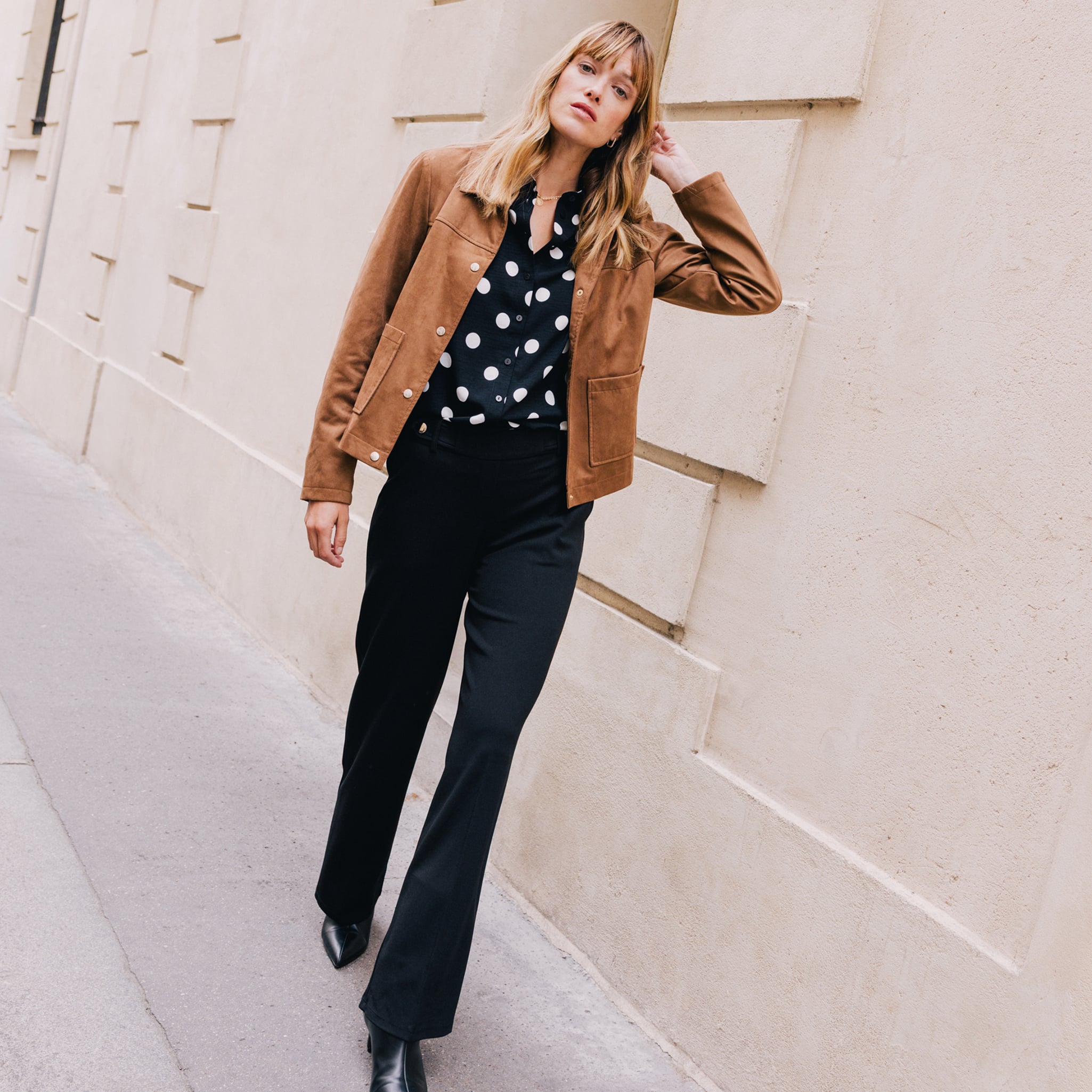 Veste courte doubl&eacute;e marron fonc&eacute; femme