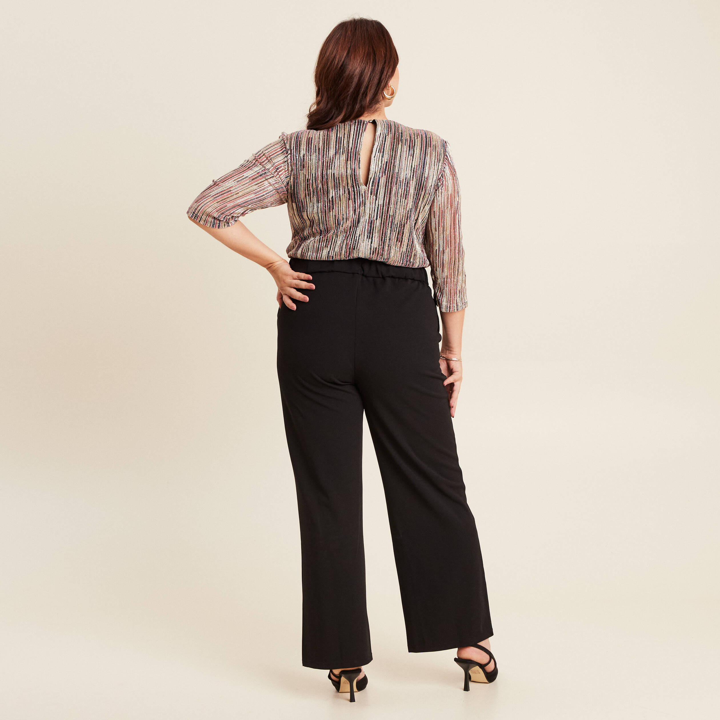 Combinaison pantalon paillet&eacute;e rose femme