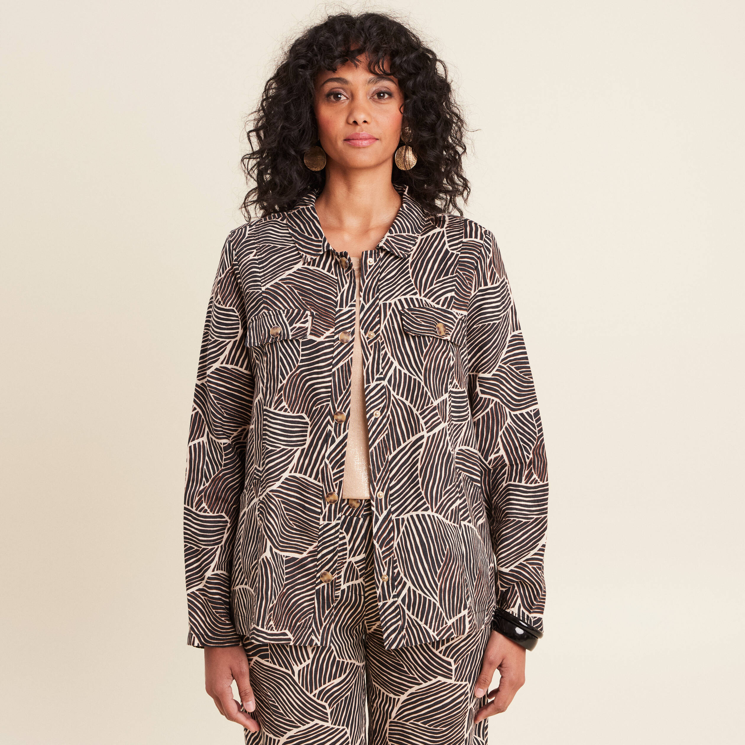 Surchemise manches longues noir femme