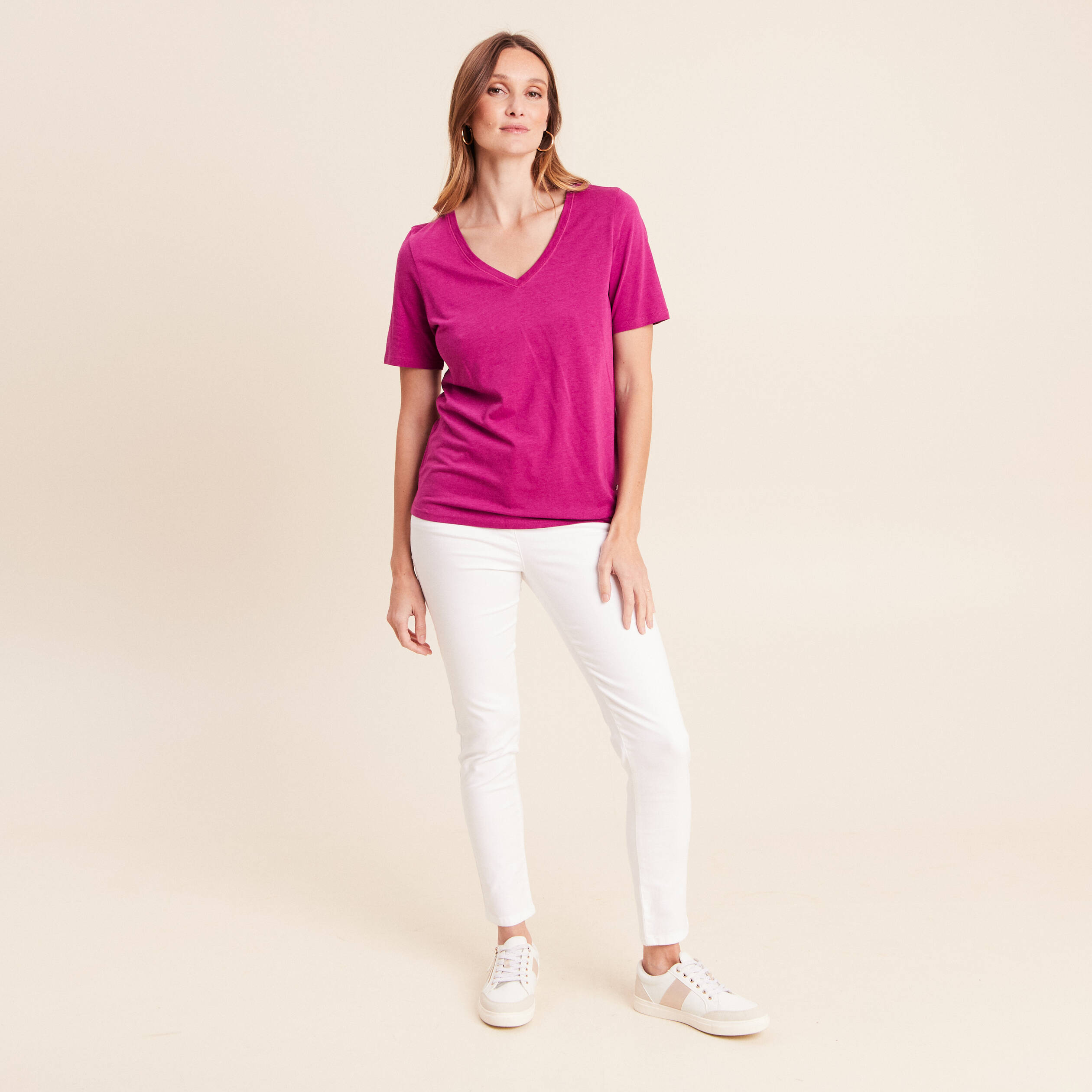 T-shirt col v manches courtes violet femme