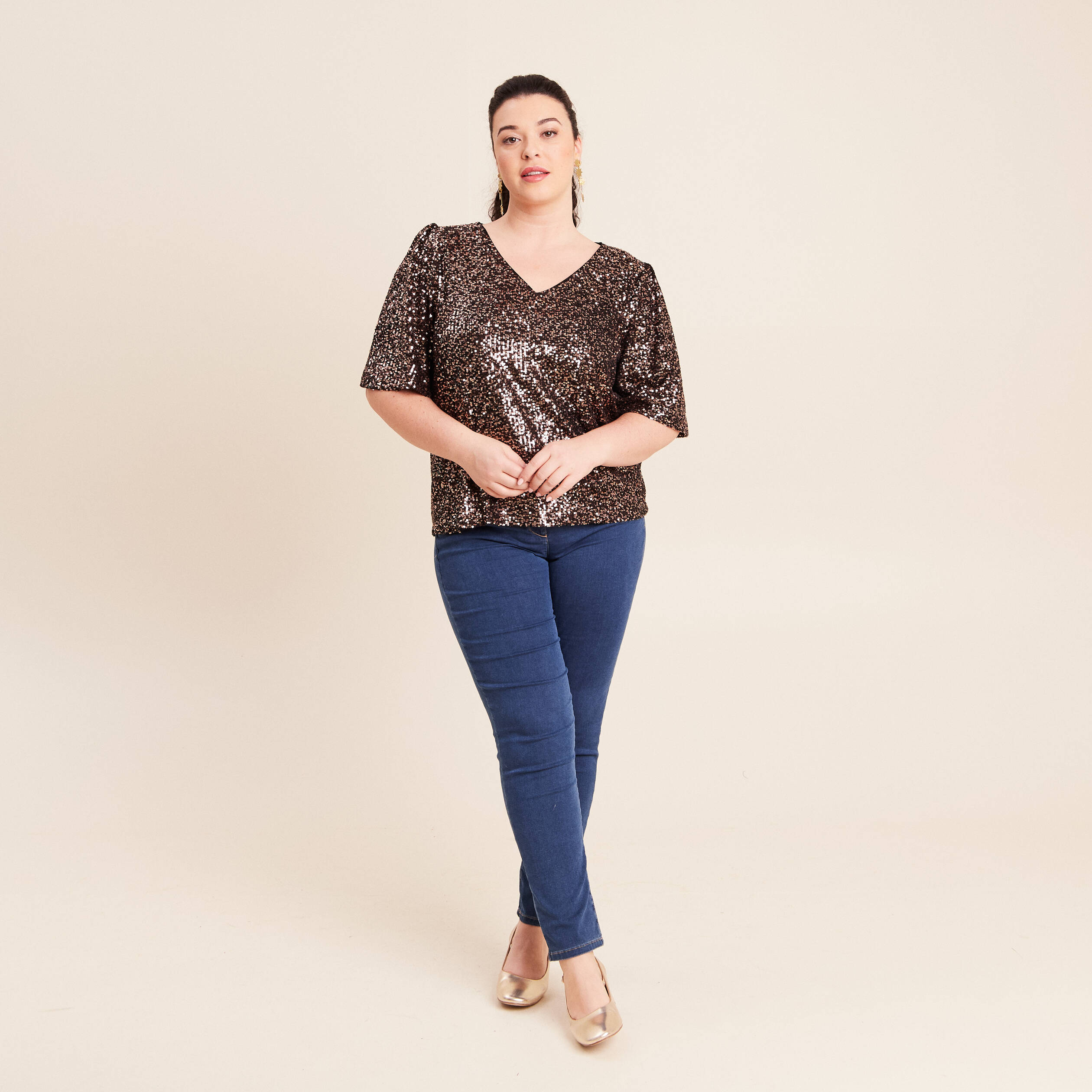 T-shirt &agrave; sequins manches coudes marron fonc&eacute; femme