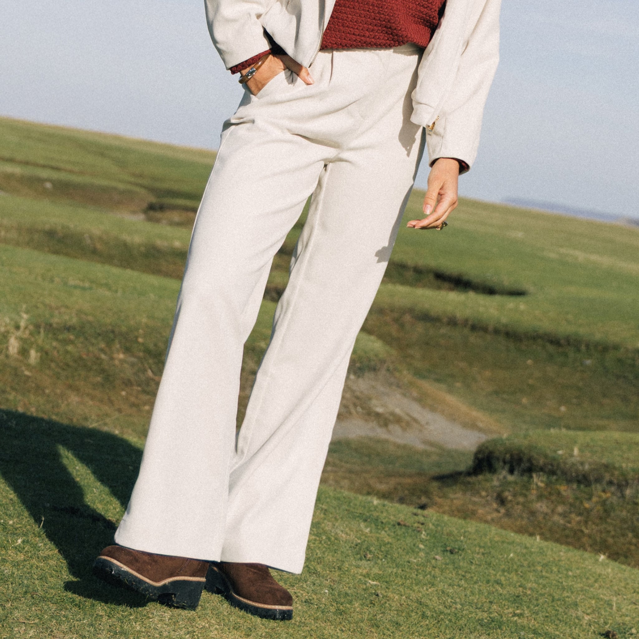 Pantalon taille haute en velours sable femme