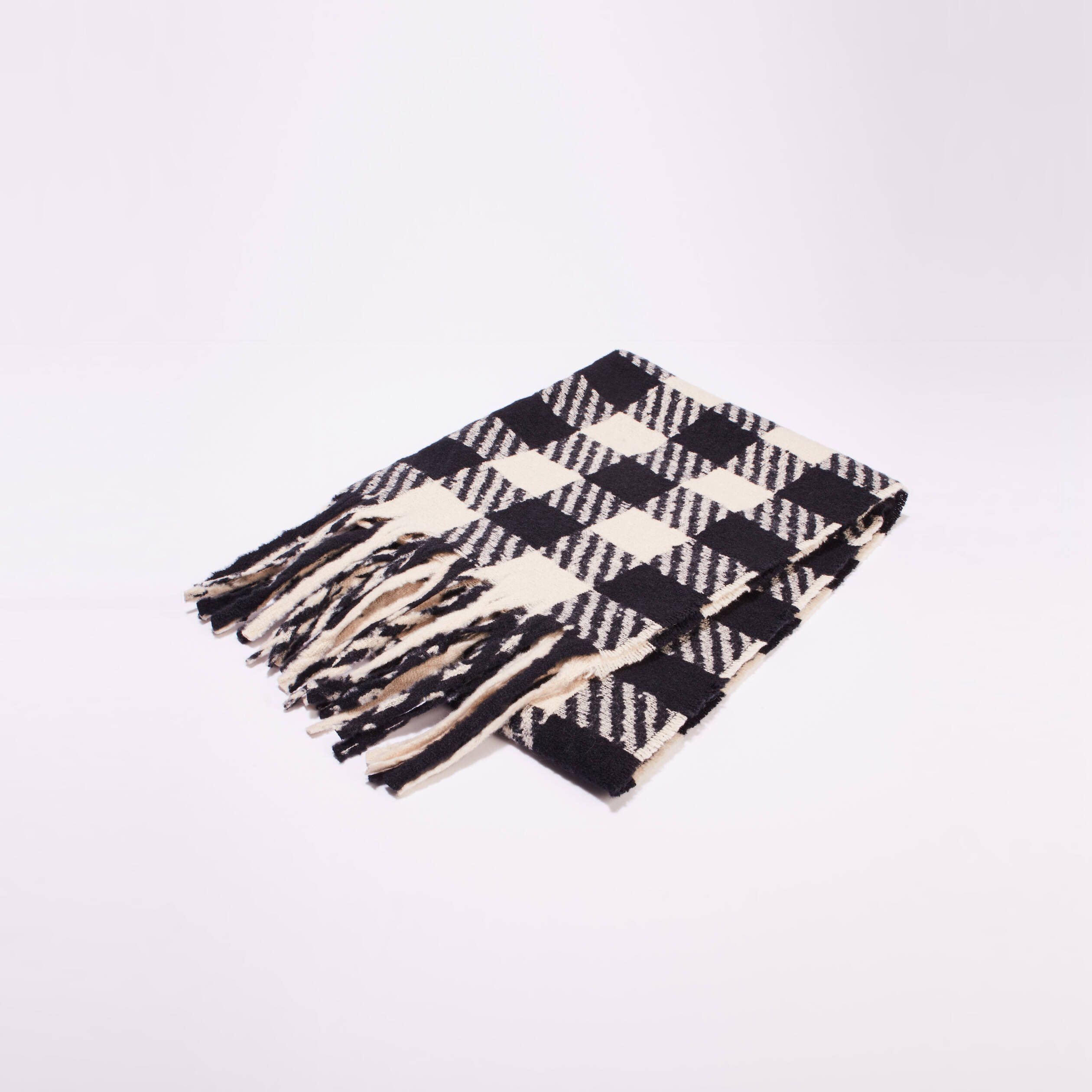 echarpe a franges noir femme Écharpe à franges noir femme