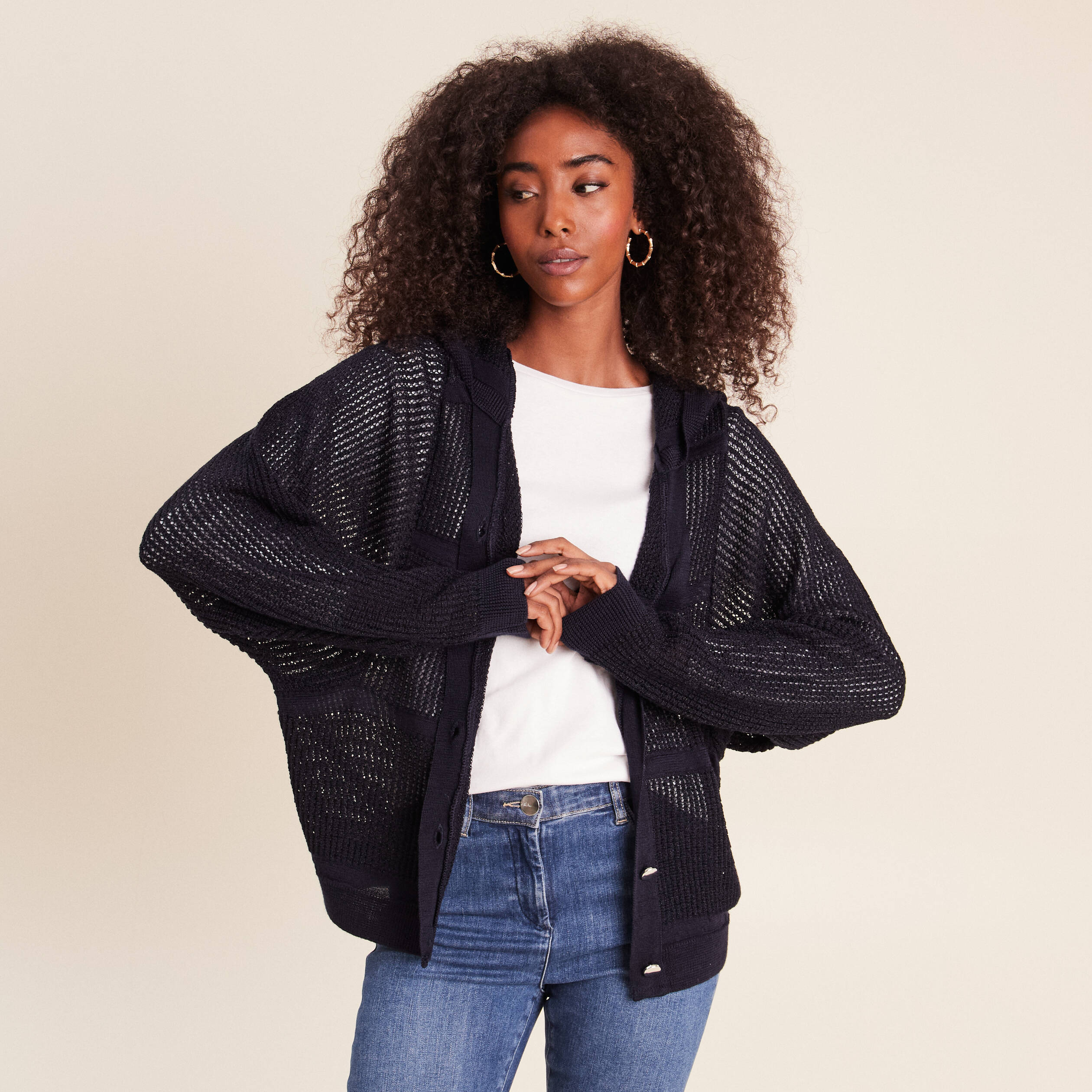 Gilet ajour&eacute; &agrave; capuche manches longues bleu marine femme
