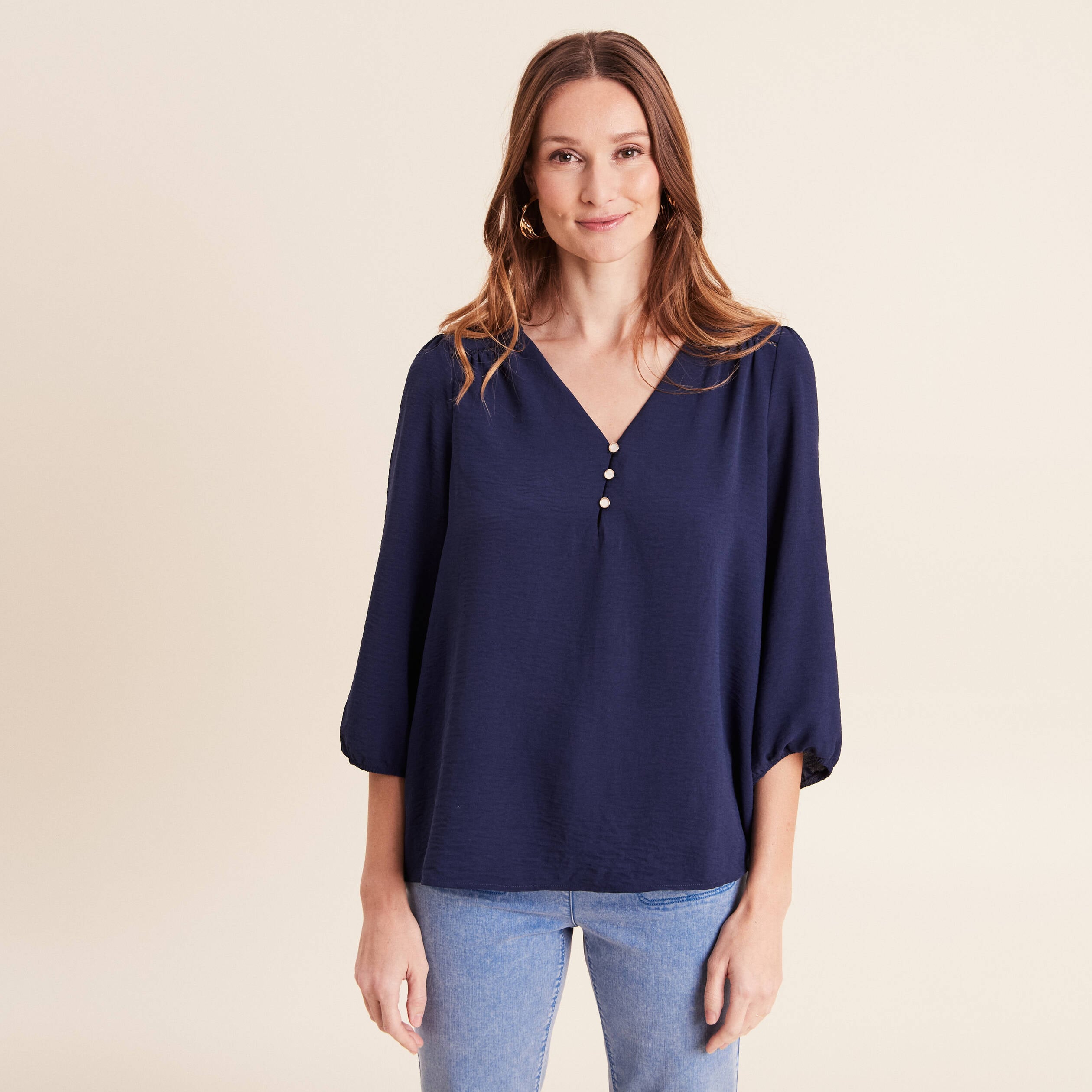 Blouse col v manches 3/4 fluide bleu marine femme