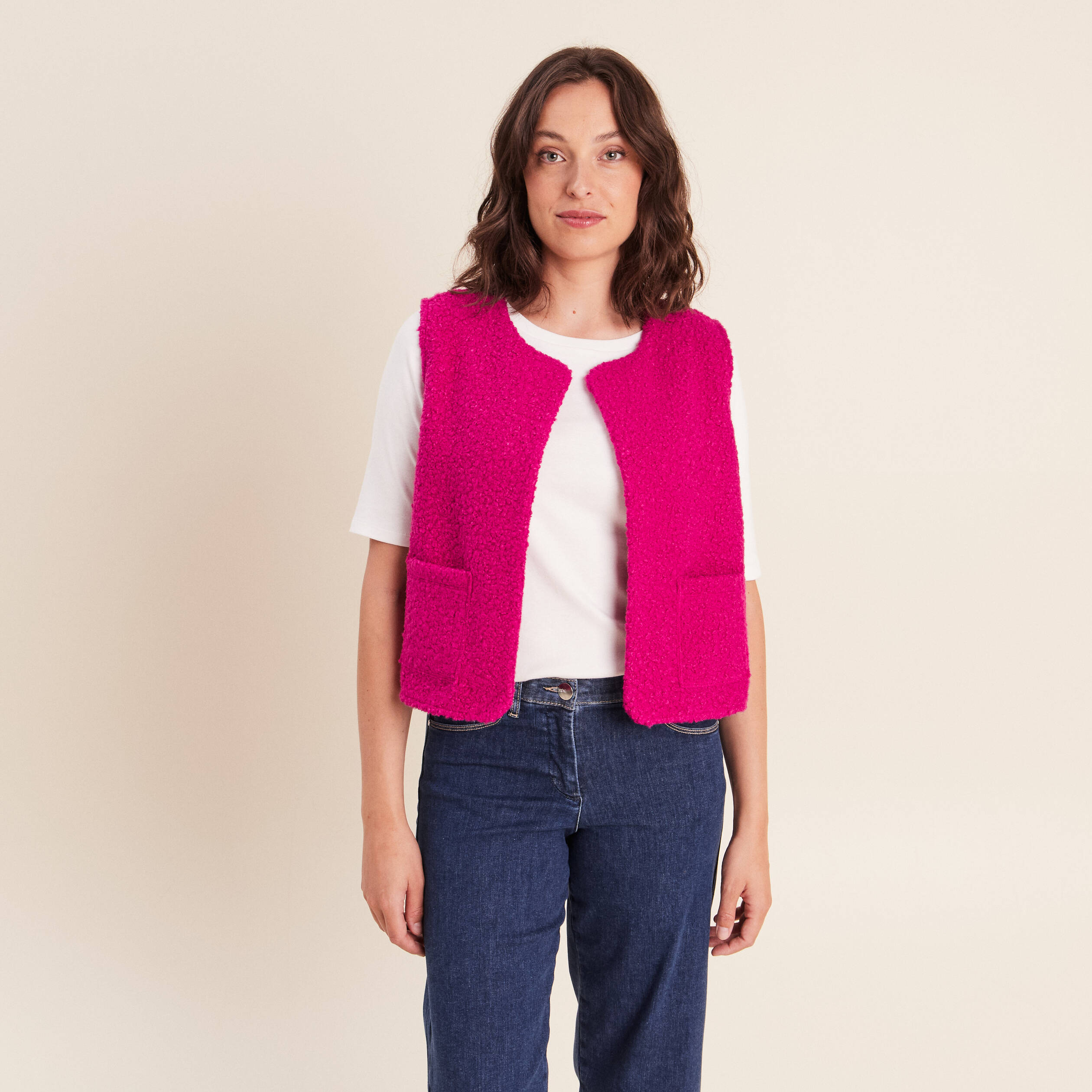 Gilet sans manches bouclette poches rose fushia femme