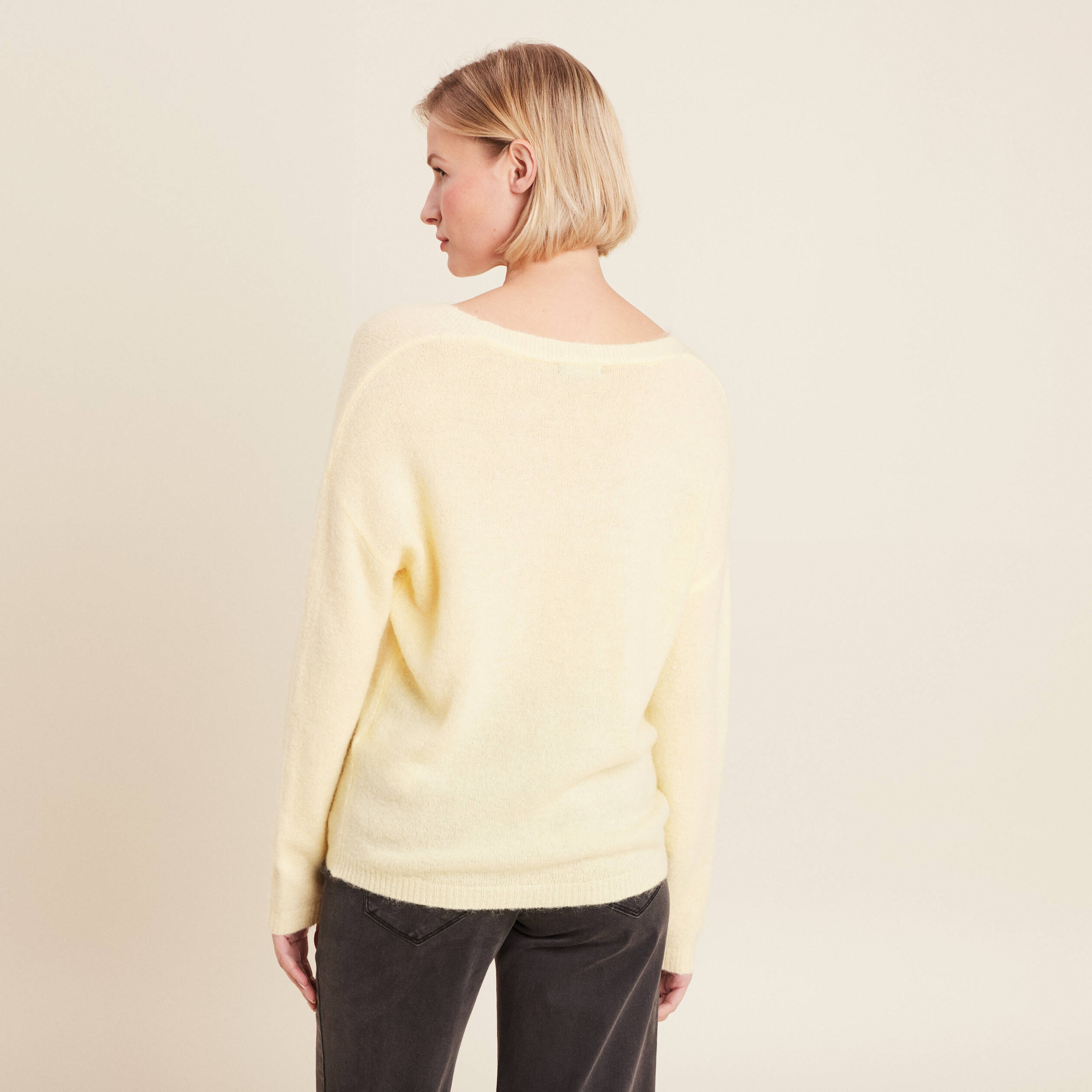 pull manches longues jaune clair femme Pull manches longues jaune clair femme