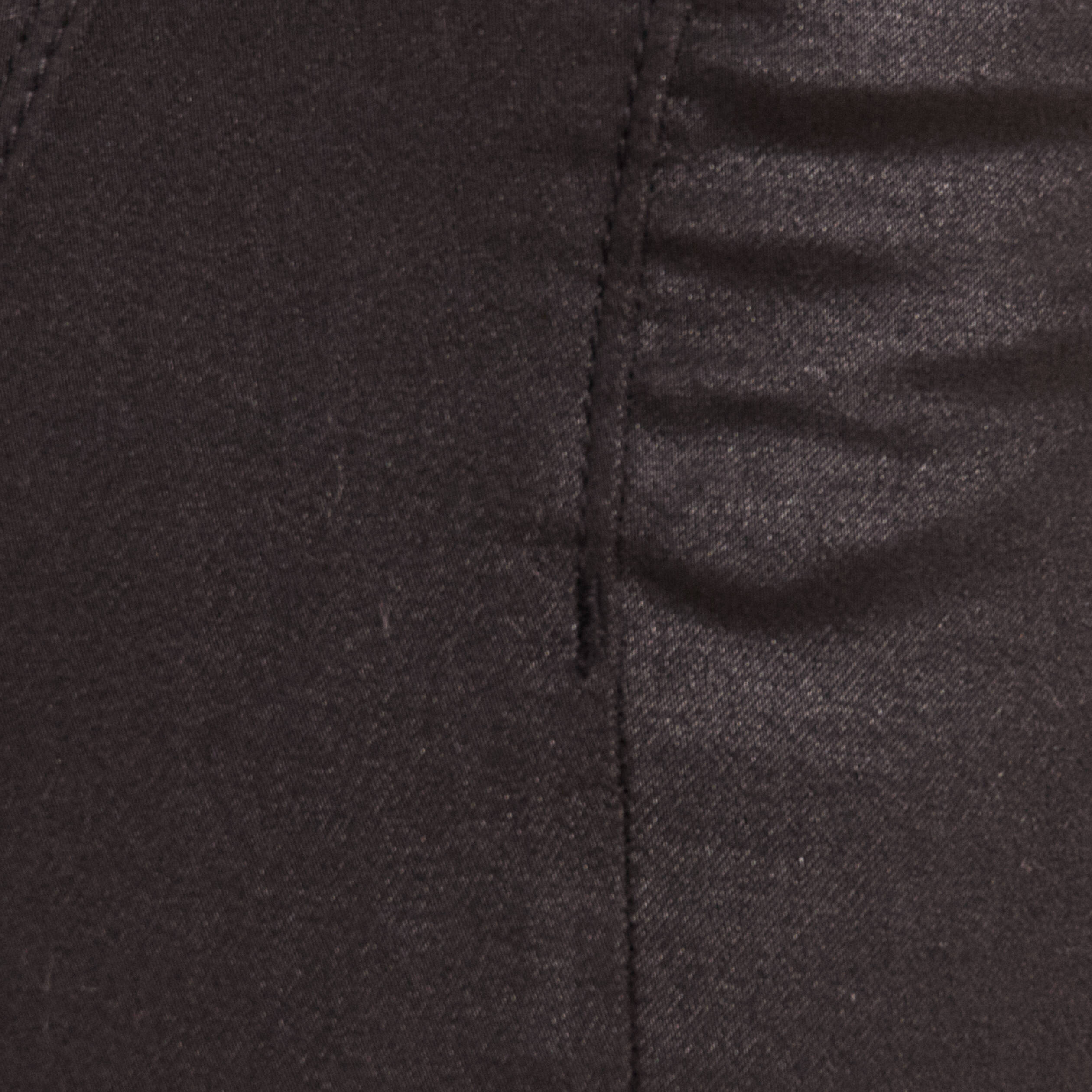 Pantalon ajusté enduit 7/8ème noir femme