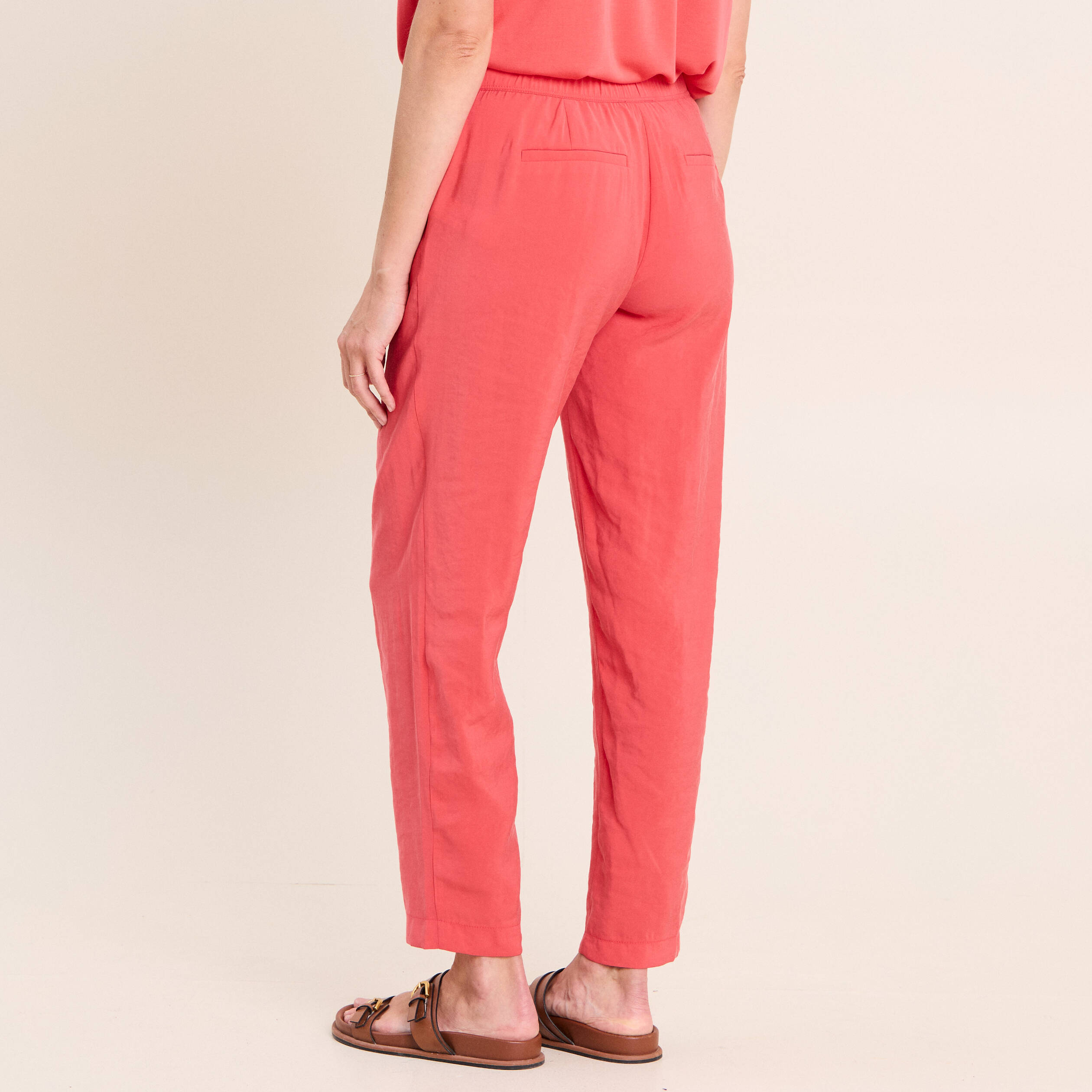 Pantalon chino large 7/8&egrave;me rouge femme