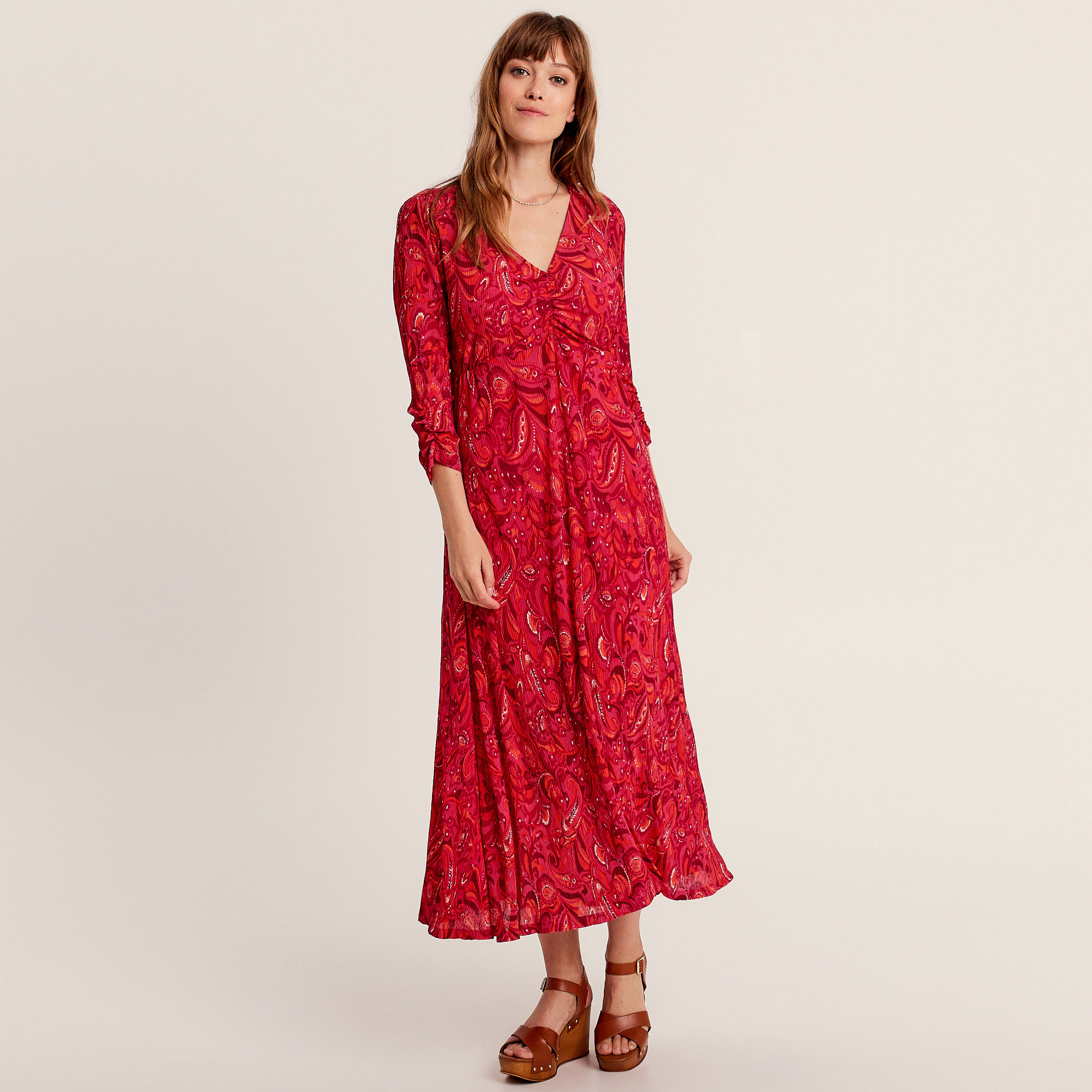 Robe longue hotsell plissée rose