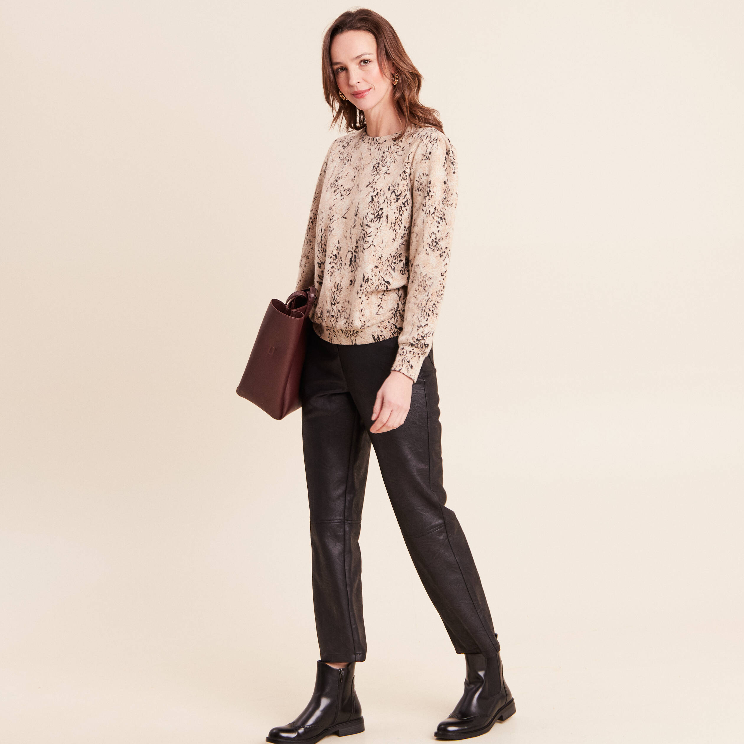 Tee-shirt manches courtes et col rond à paillettes femme dore