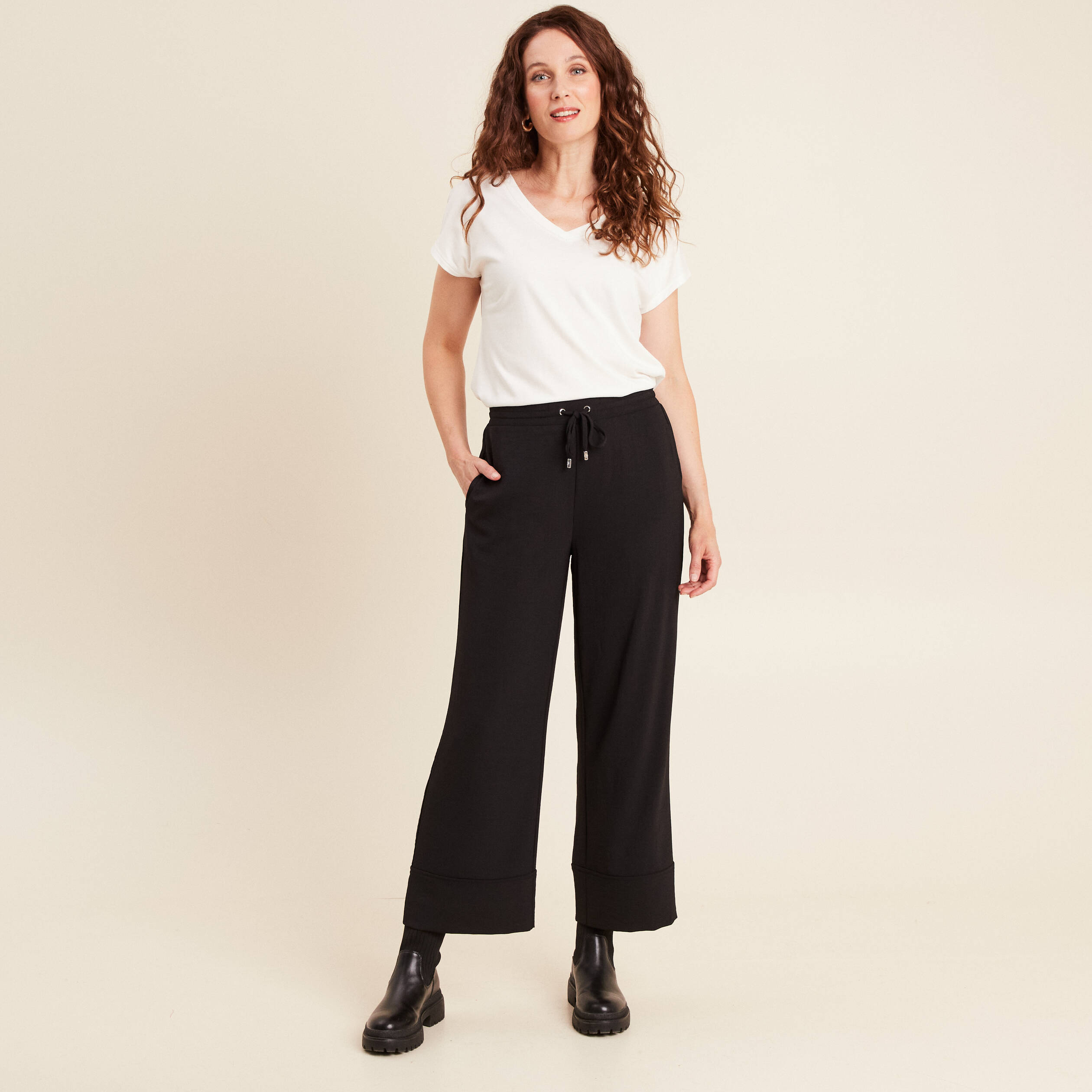 pantalon large taille haute noir femme Pantalon large taille haute noir femme