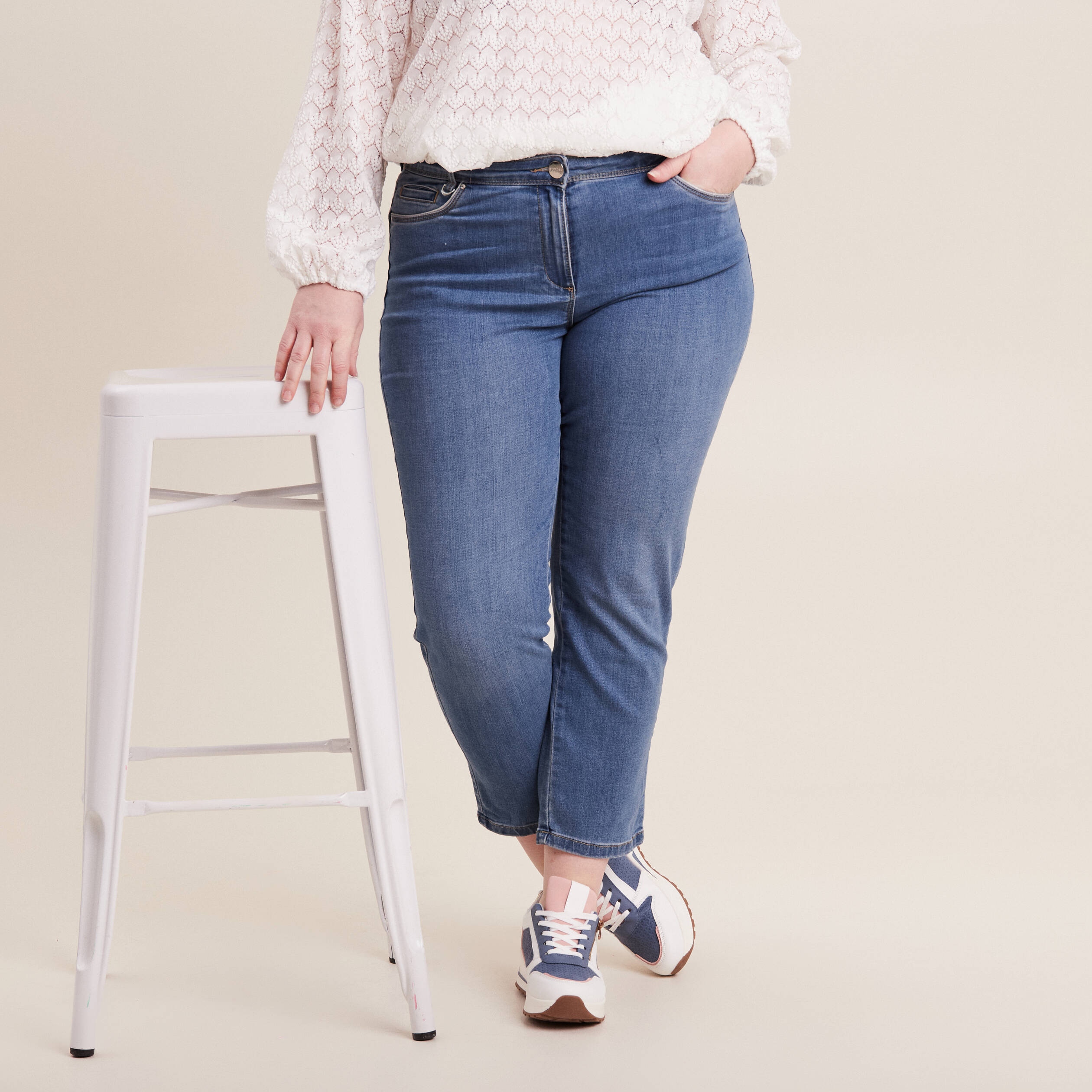 Jean coupe droite 7/8&egrave;me denim stone femme