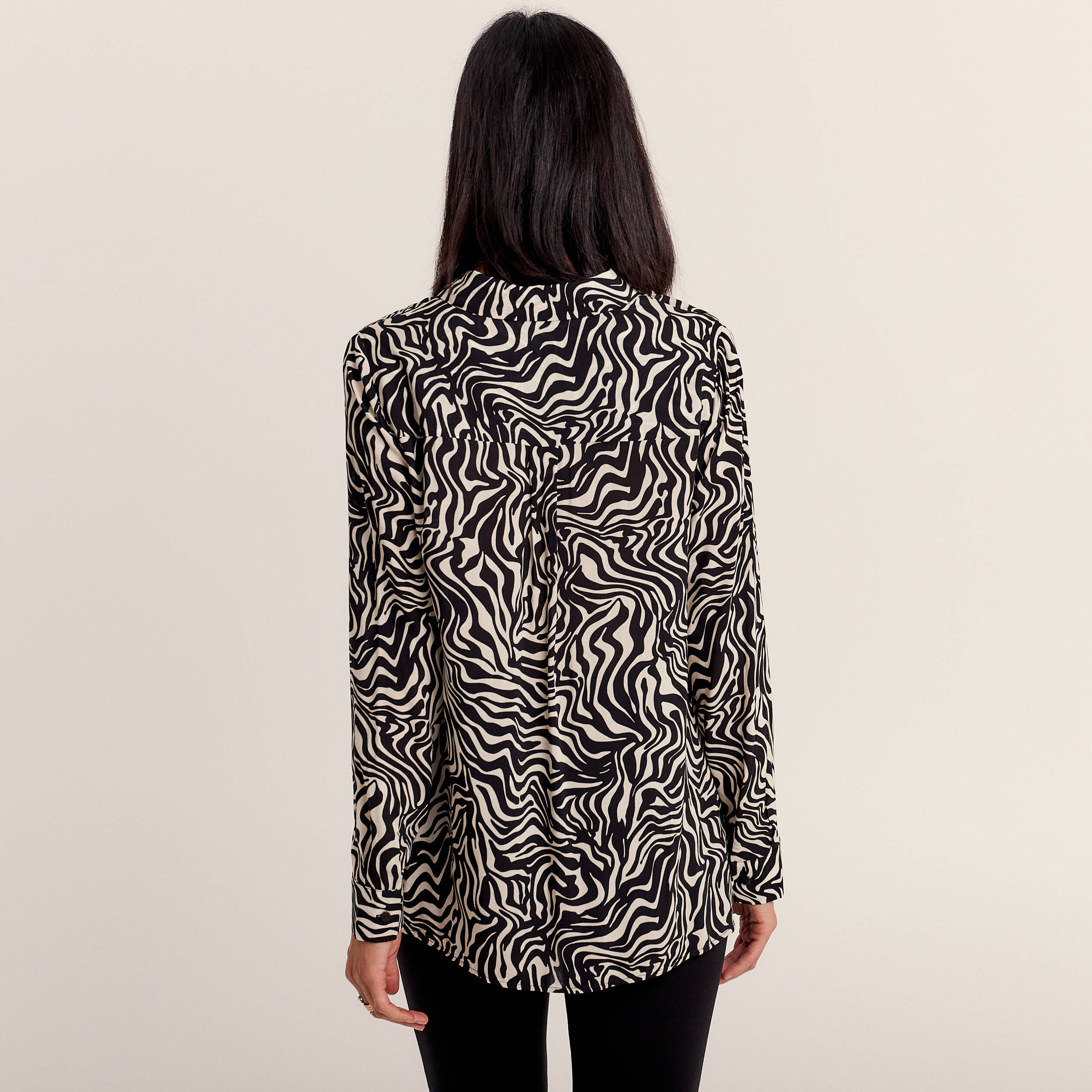 Chemise manches longues noir femme