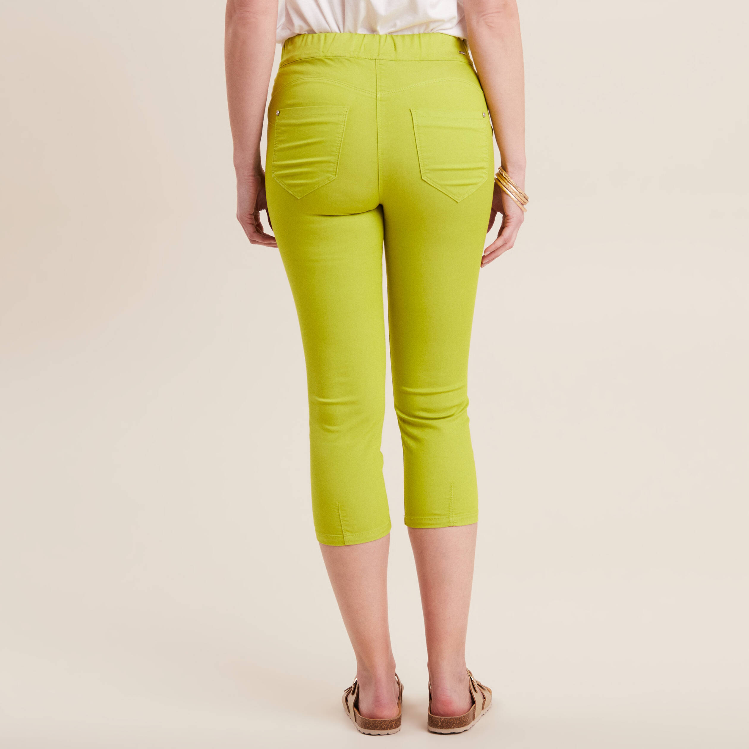 Pantacourt ajusté taille haute vert anis femme