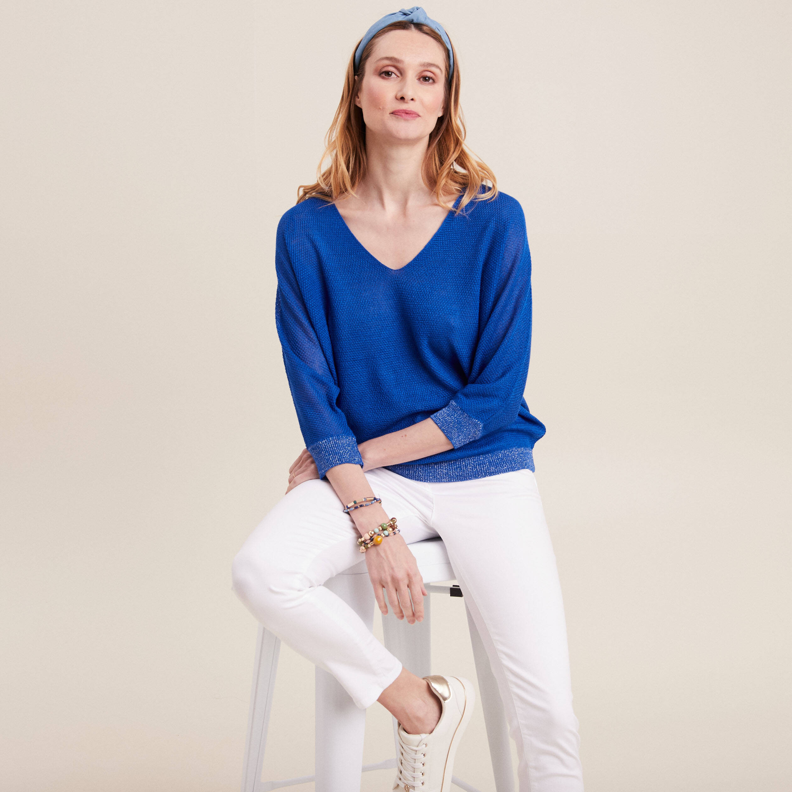 pull manches longues col en v bleu electrique femme Pull manches longues col en V bleu electrique femme