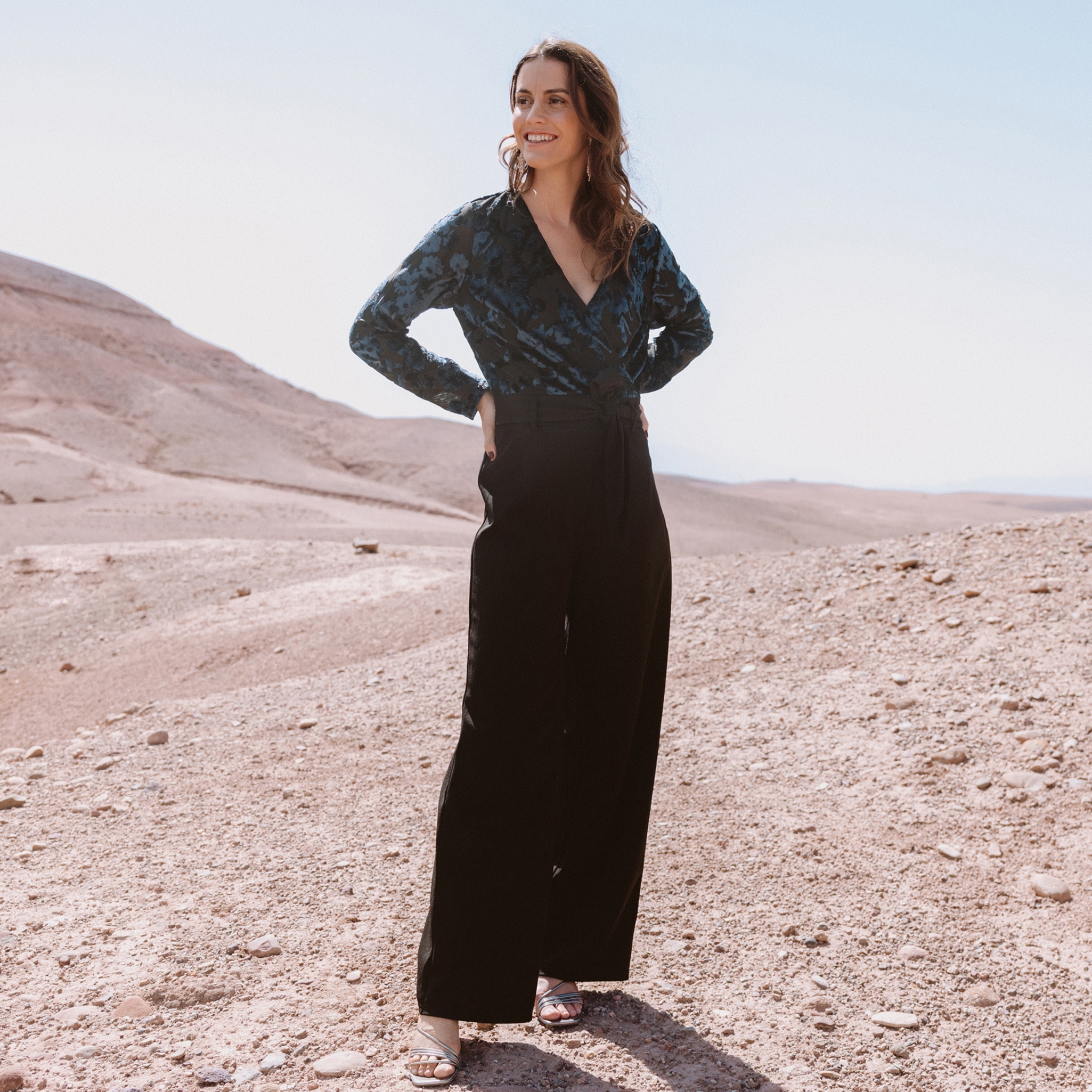 Combinaison de c&eacute;r&eacute;monie noir femme
