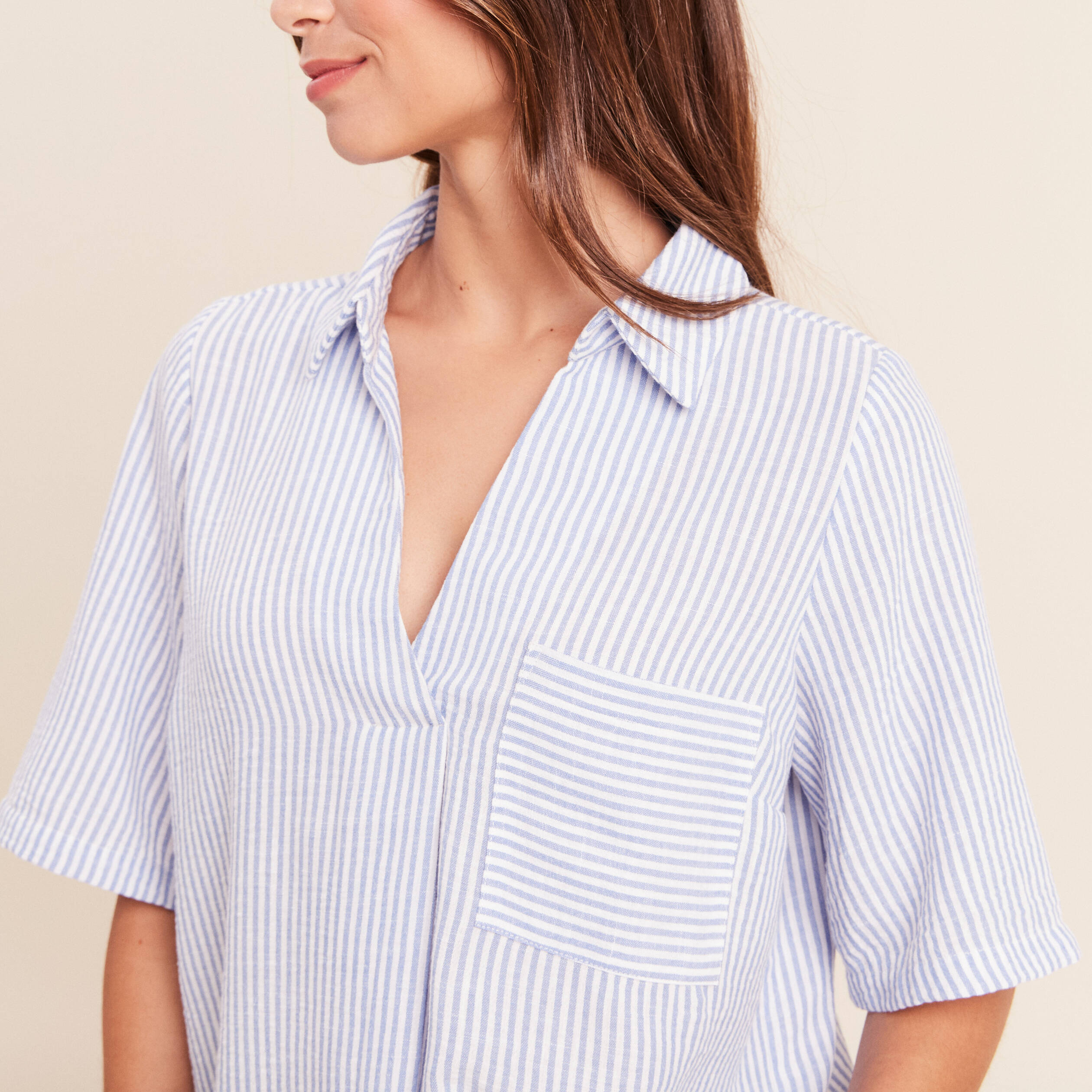 Blouse ample col chemise manches courtes bleu femme