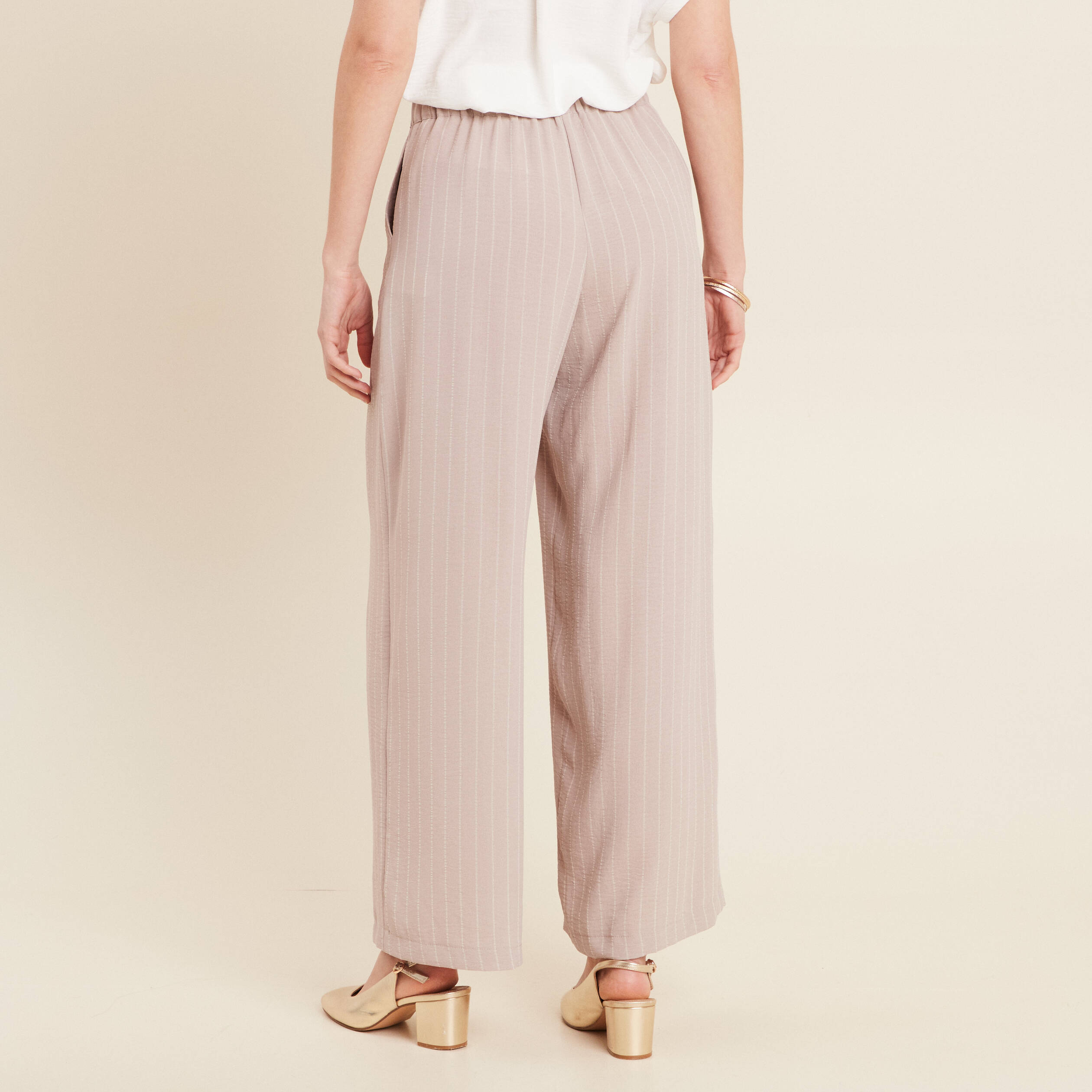 pantalon large taille haute beige femme Pantalon large taille haute beige femme