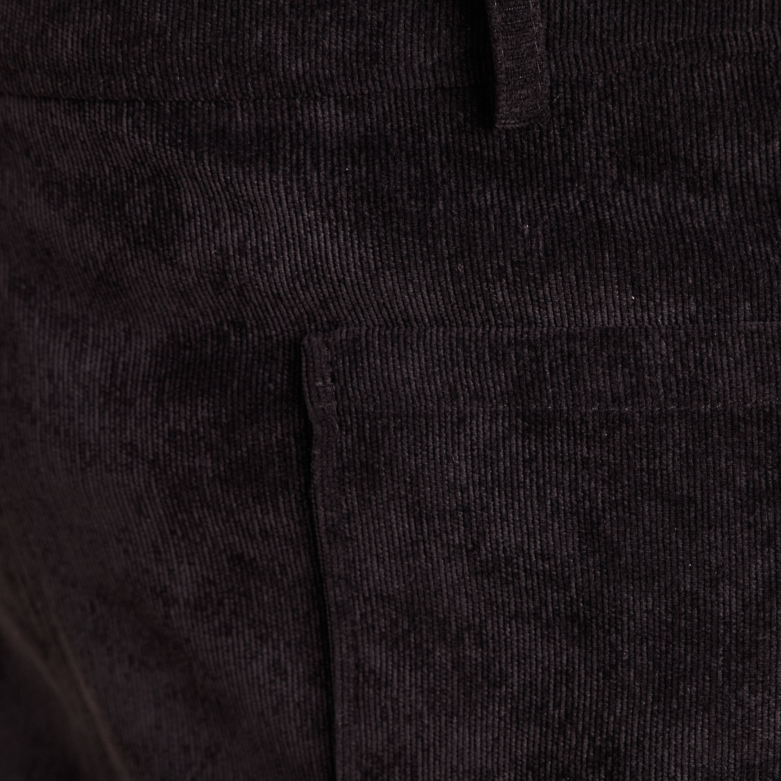 Jupe en velours longueur genoux noir femme