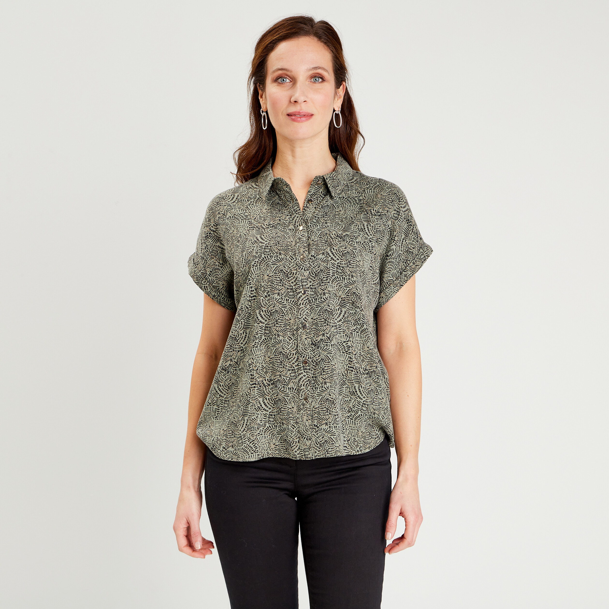 chemise manches courtes vert kaki femme Chemise manches courtes vert kaki femme