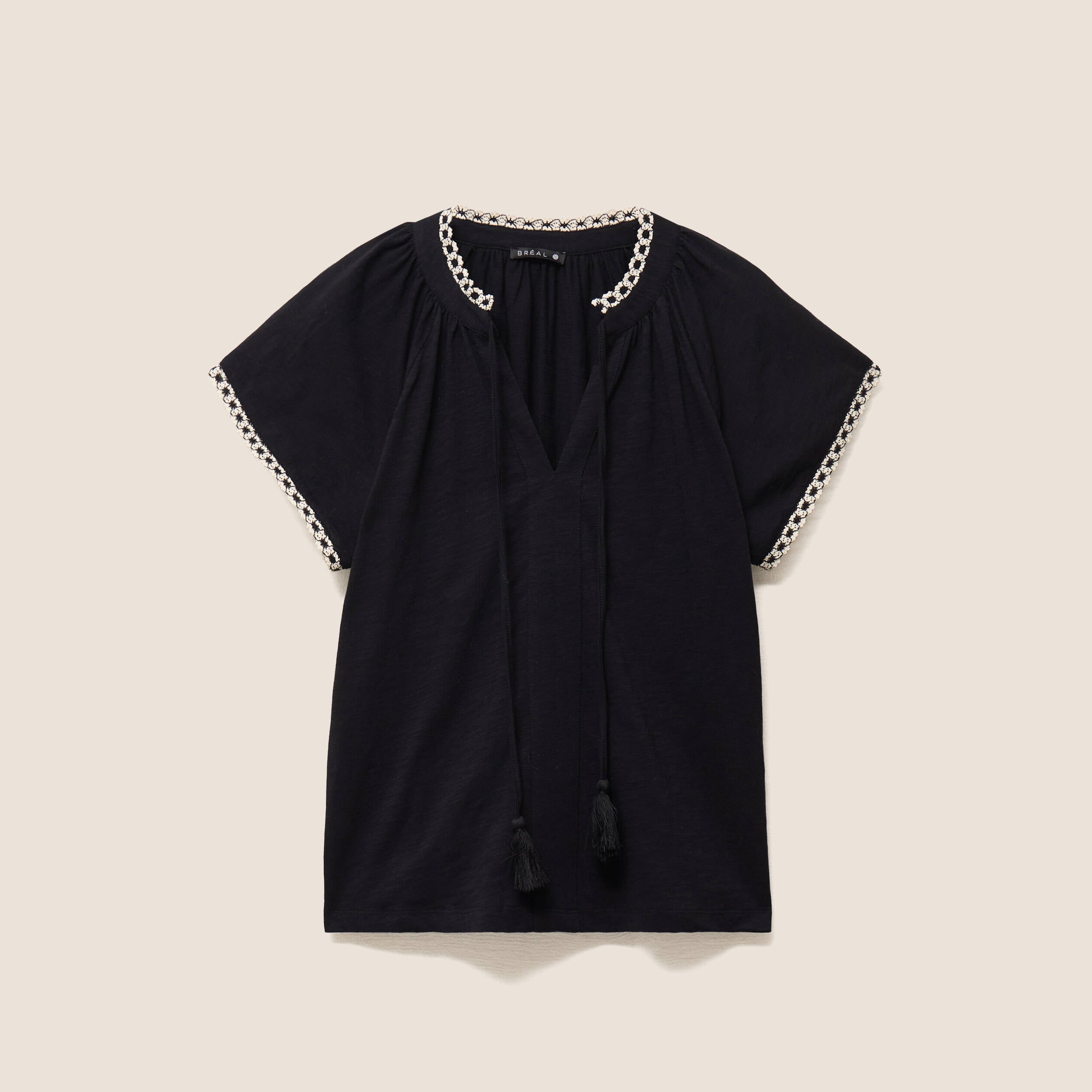 T-shirt col tunisien noir femme